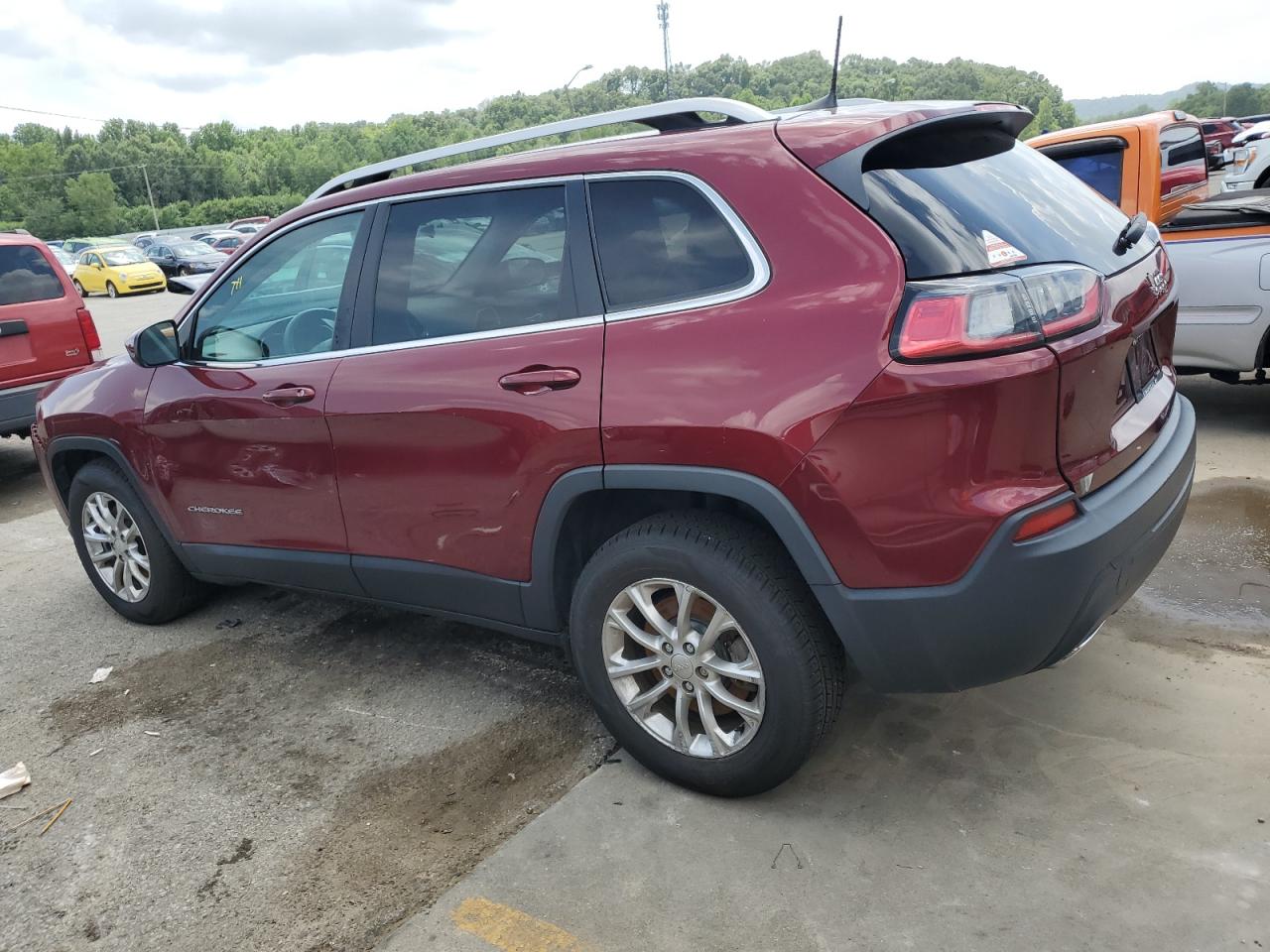 2019 Jeep Cherokee Latitude VIN: 1C4PJLCX9KD111471 Lot: 65361384