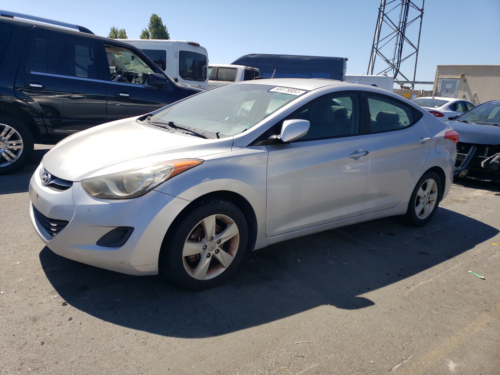 2013 Hyundai Elantra Gls vin: KMHDH4AE4DU698814