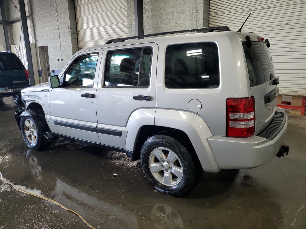 2012 Jeep Liberty (North America) - Image 2