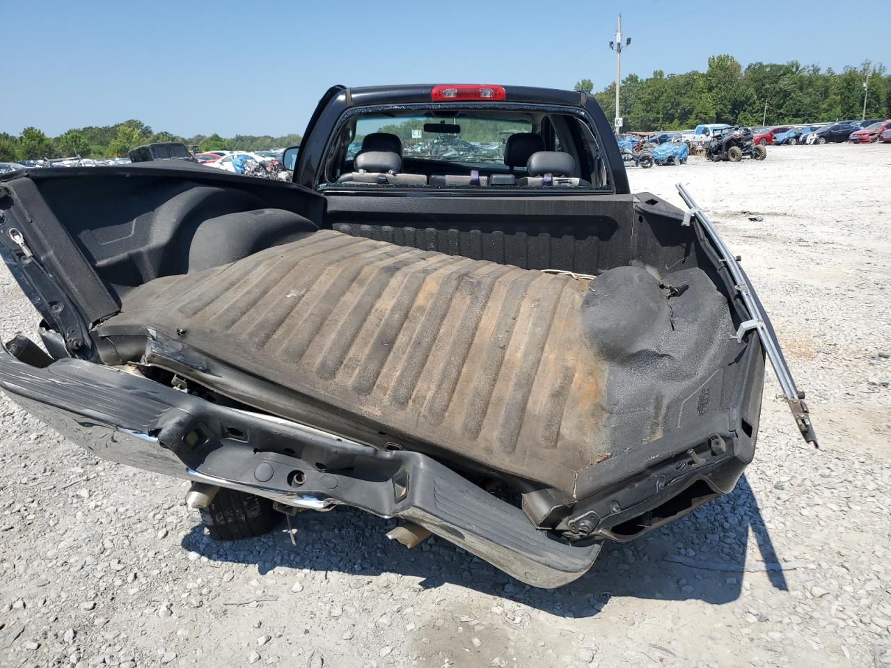 2004 Dodge Ram 1500 St VIN: 1D7HA18D24J142143 Lot: 68744024