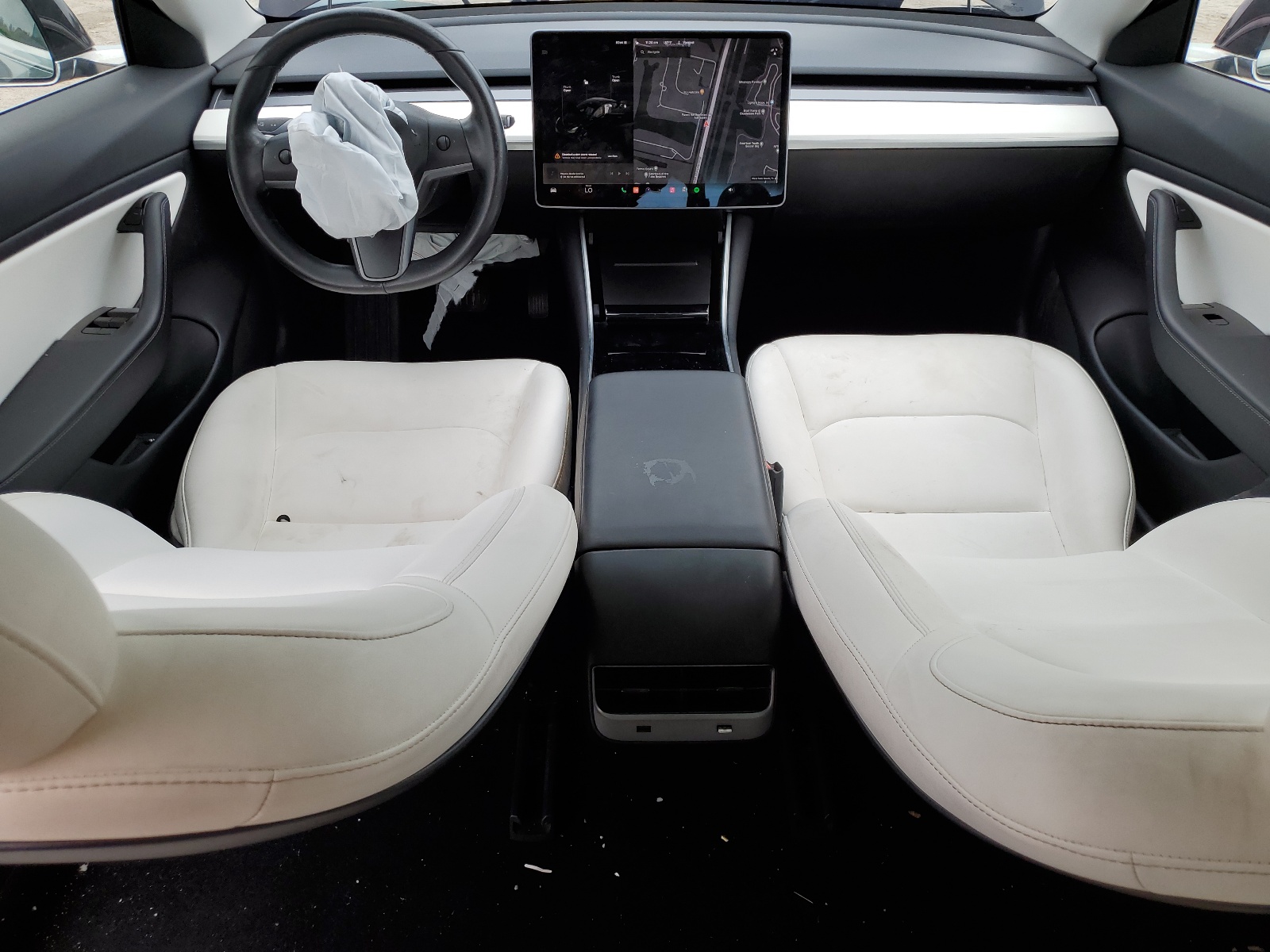 5YJ3E1EA8JF166453 2018 Tesla Model 3