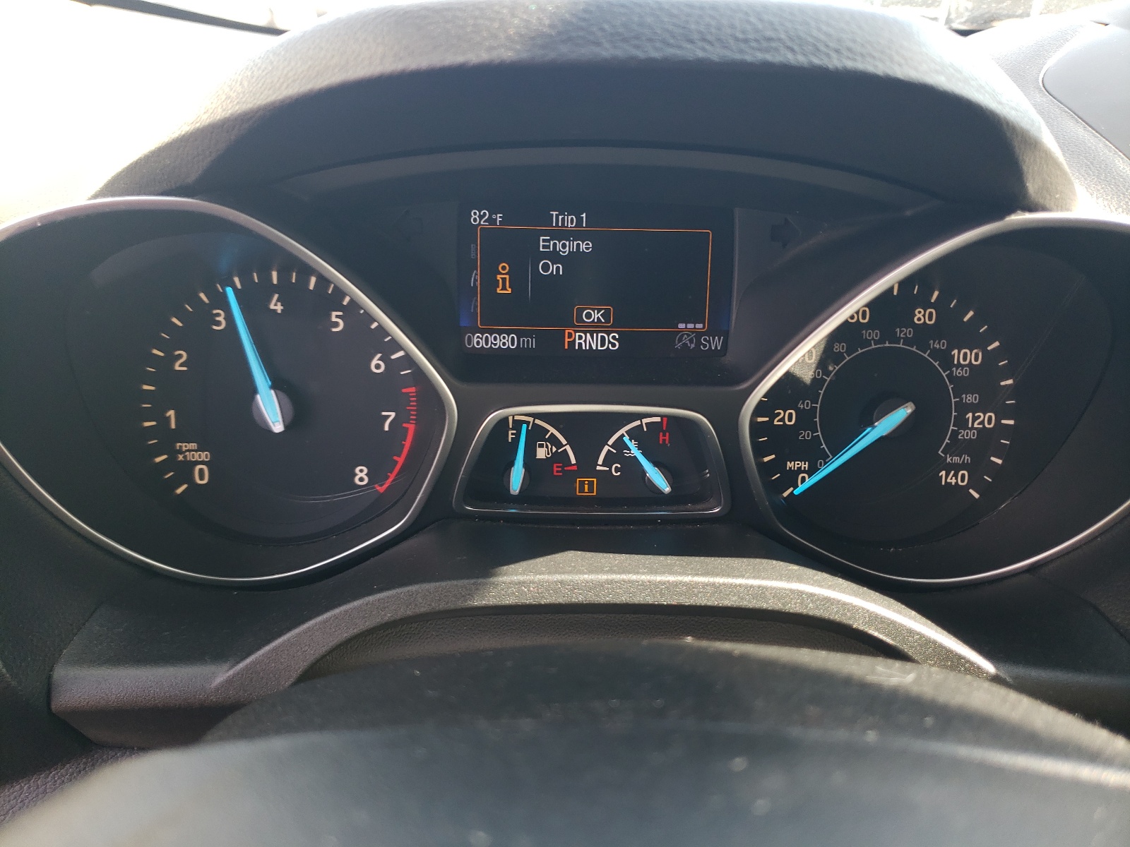 1FMCU9JD2HUC50301 2017 Ford Escape Titanium