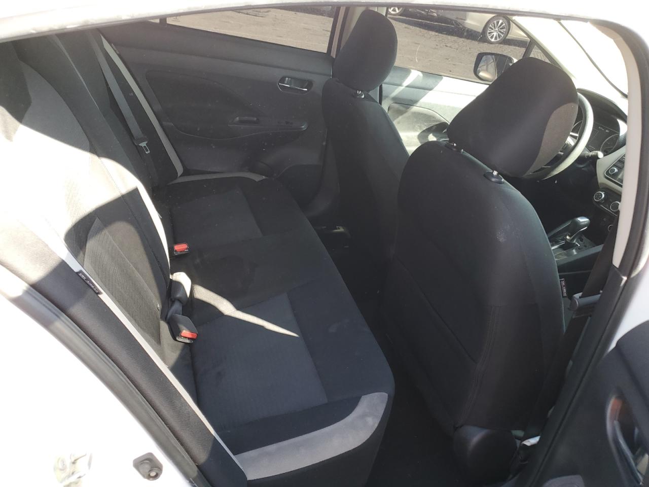 2021 Nissan Versa - Image 10