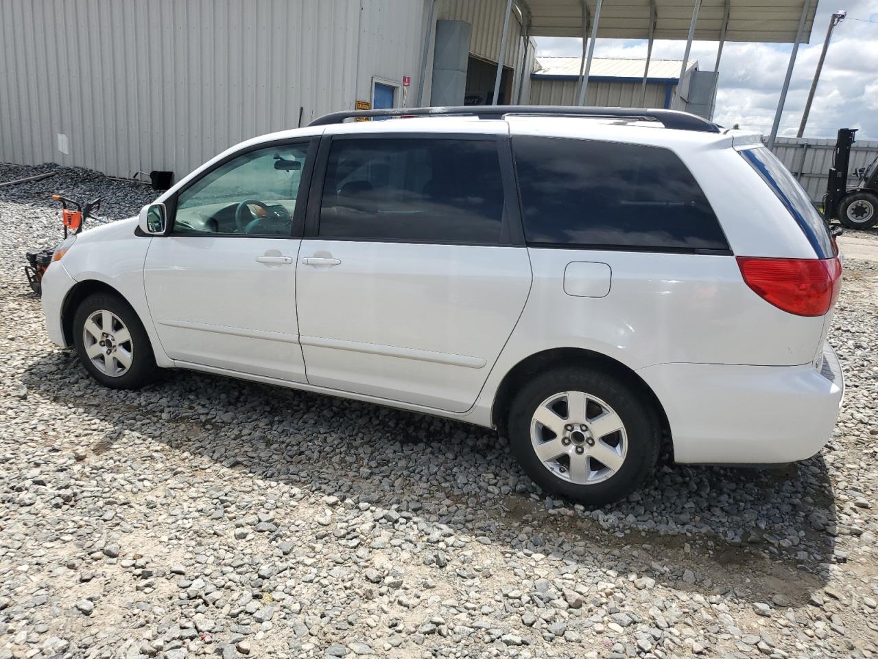 2008 Toyota Sienna Xle VIN: 5TDZK22C68S158677 Lot: 69016534