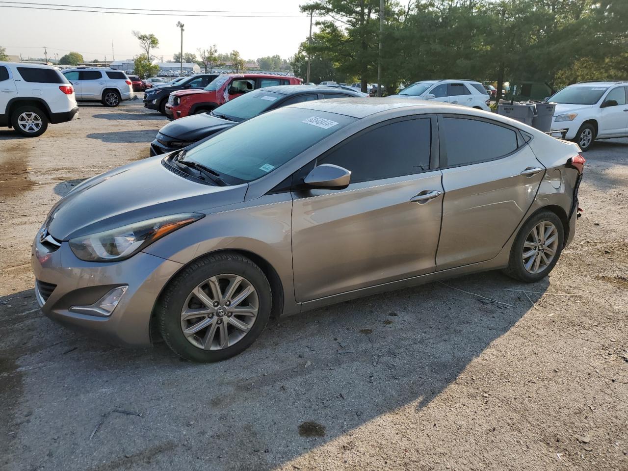 5NPDH4AE3FH583235 2015 HYUNDAI ELANTRA - Image 1