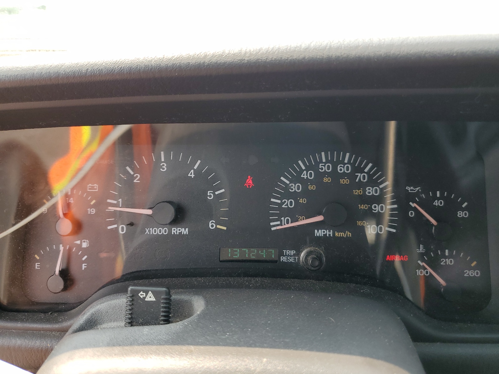 1J4FF48S9YL237838 2000 Jeep Cherokee Sport