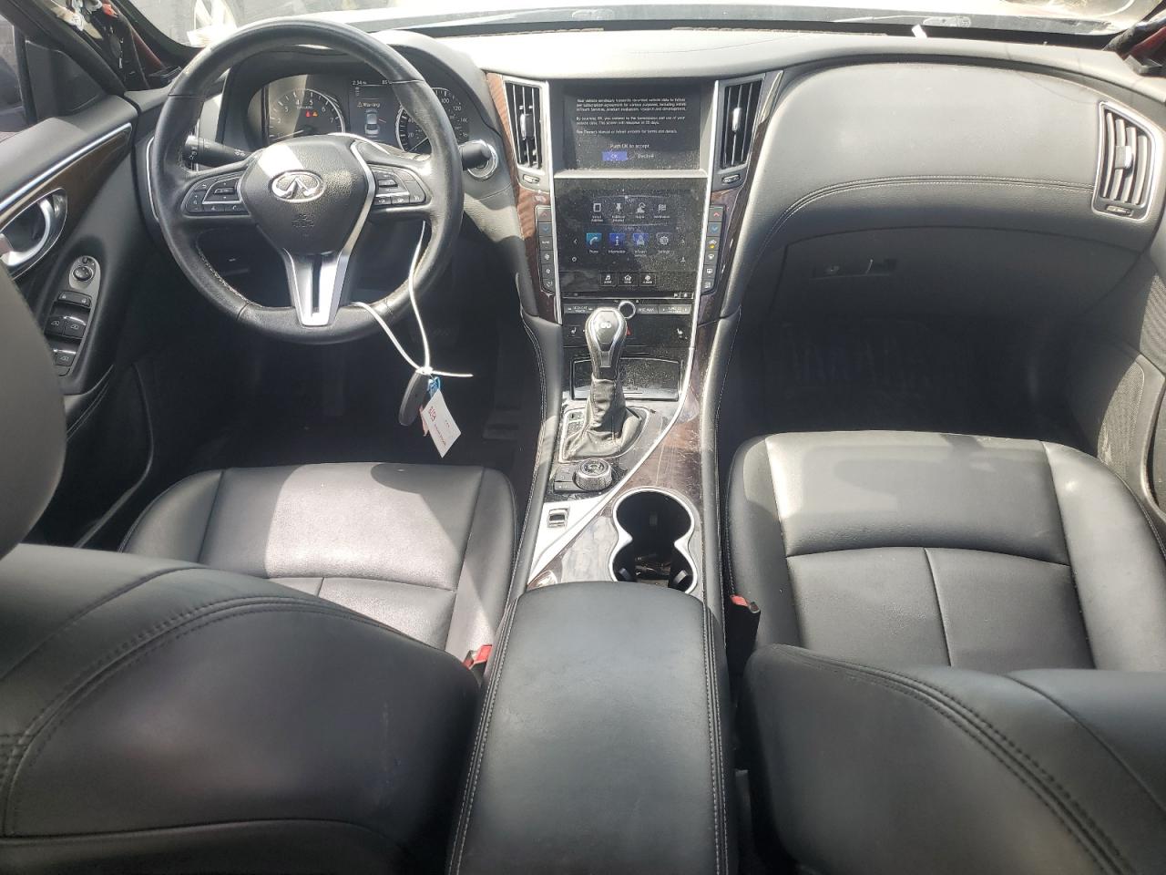 JN1EV7AR9KM552107 2019 Infiniti Q50 Luxe