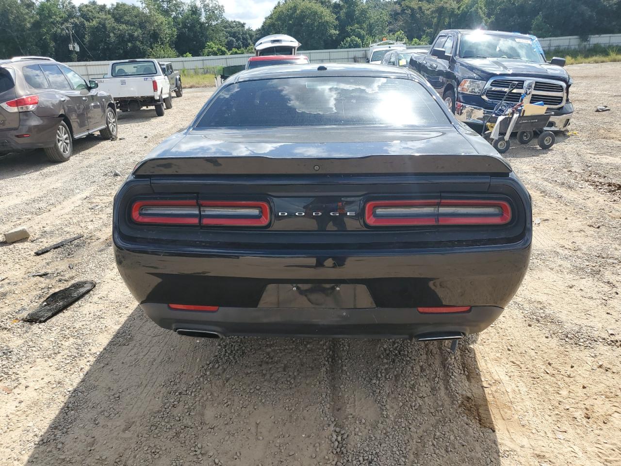 2018 Dodge Challenger Sxt VIN: 2C3CDZAG2JH294665 Lot: 69461924