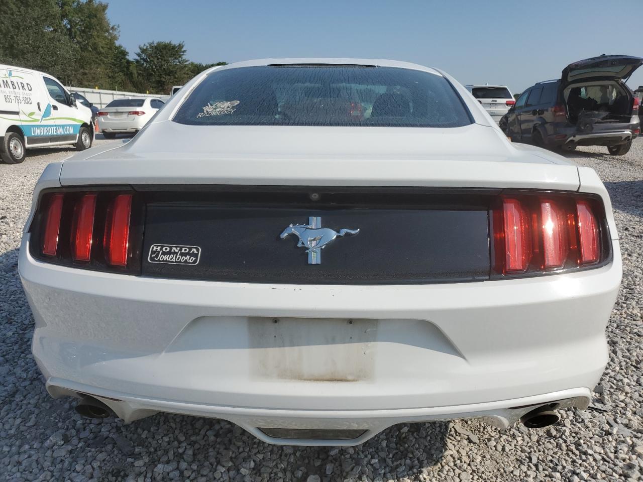 1FA6P8AM2G5218935 2016 Ford Mustang