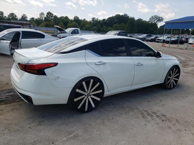  NISSAN ALTIMA 2019 White