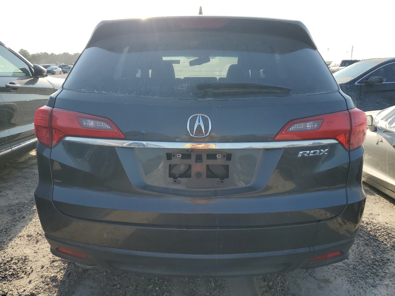 5J8TB3H39FL018318 2015 Acura Rdx