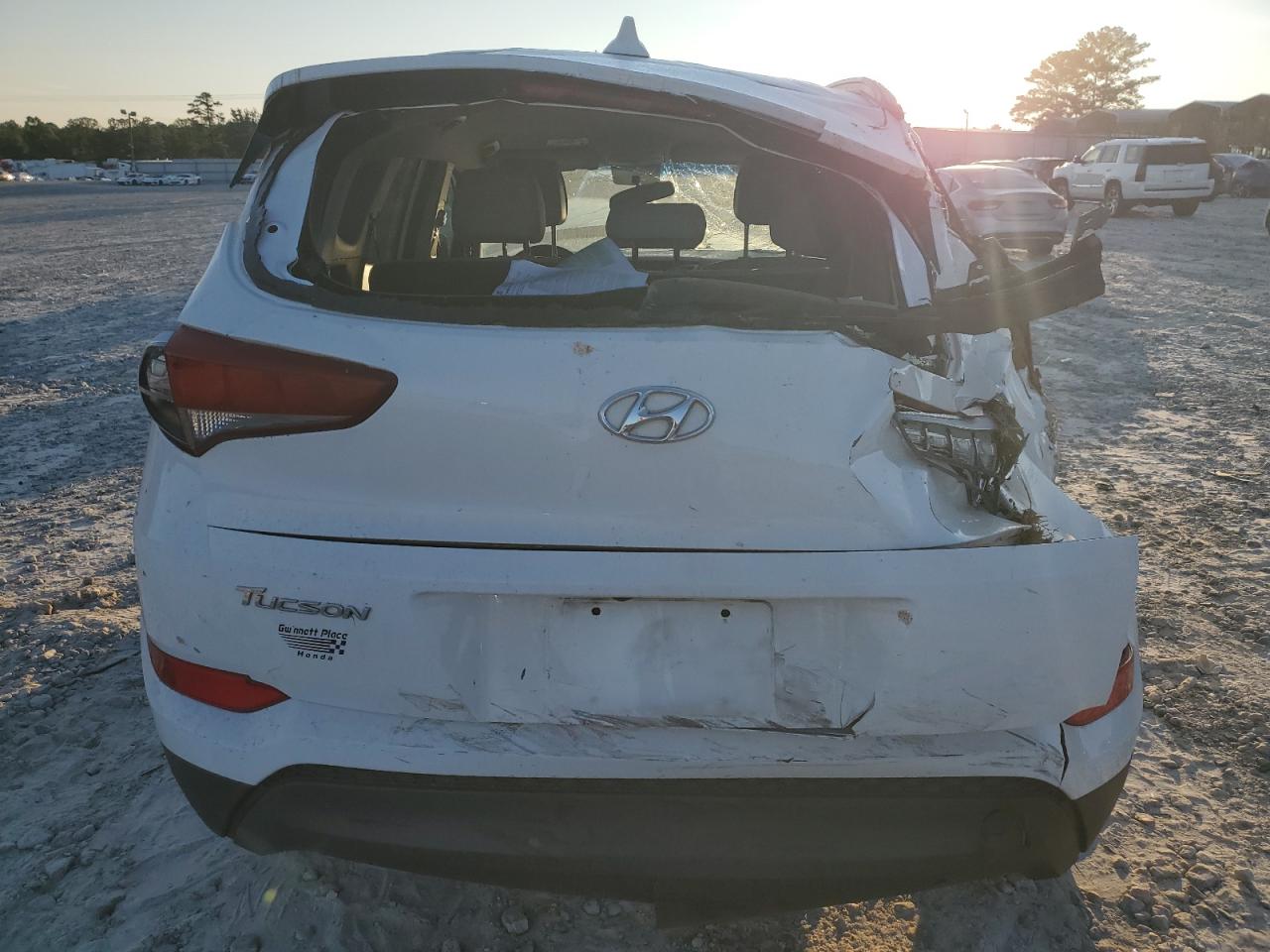 KM8J33A40JU713923 2018 Hyundai Tucson Sel