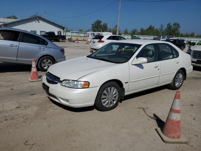 2001 Nissan Altima Xe