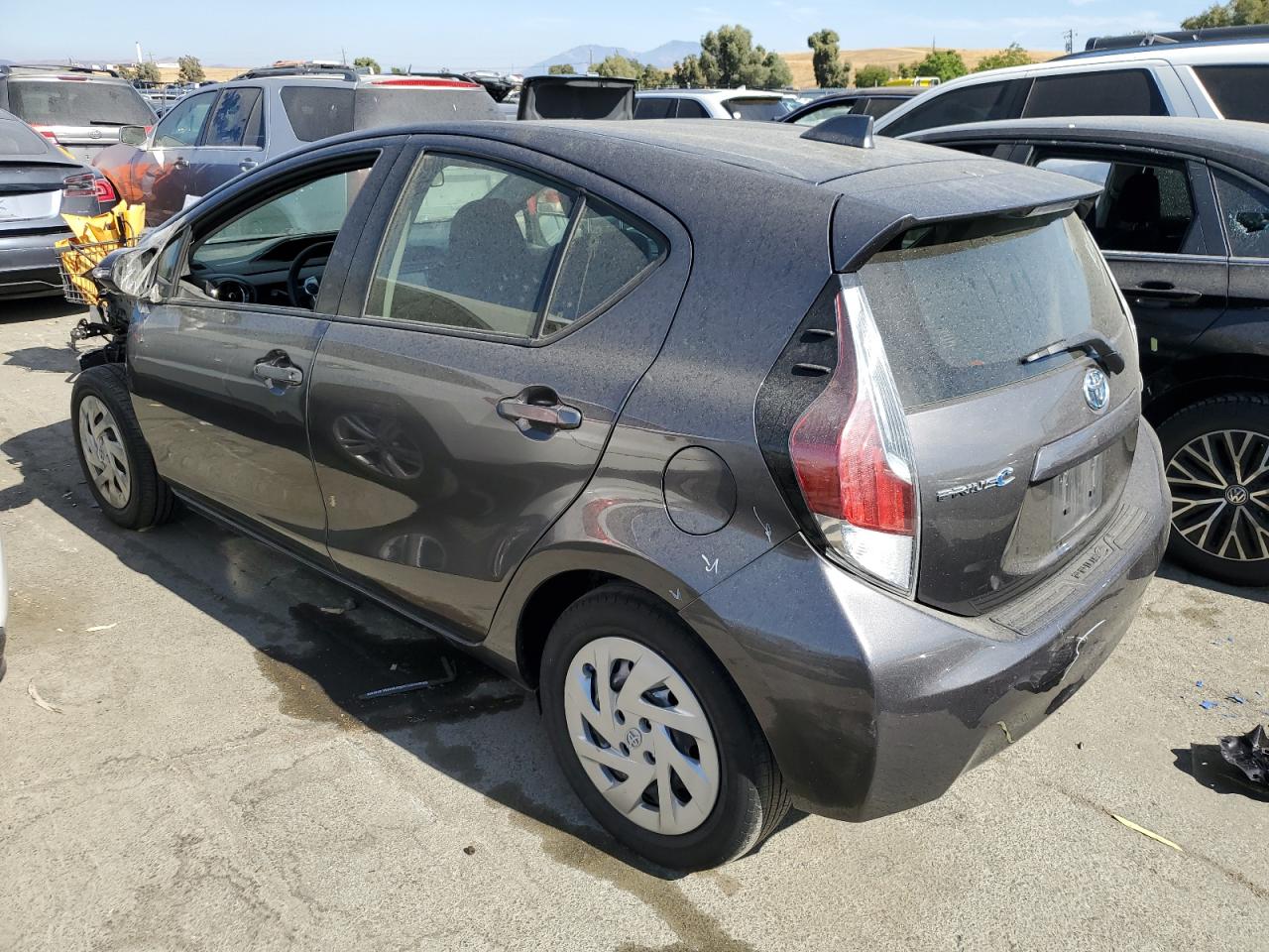 JTDKDTB3XG1590654 2016 Toyota Prius C