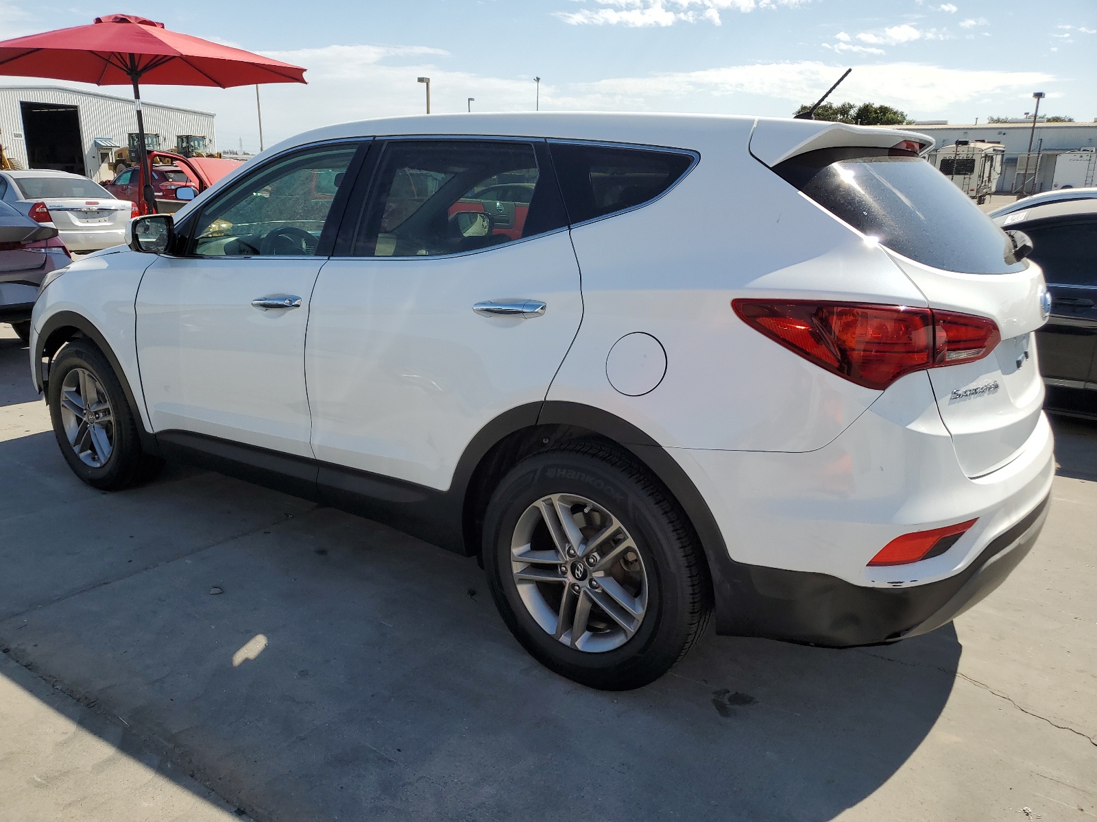 2018 Hyundai Santa Fe Sport vin: 5NMZTDLB4JH086577