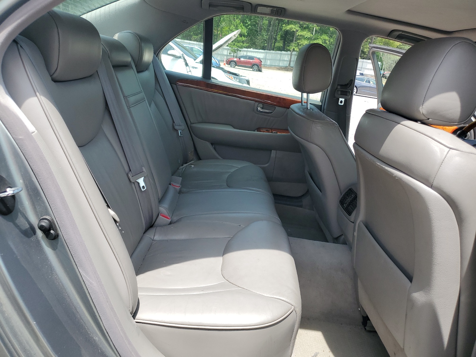 JTHBN30F410016735 2001 Lexus Ls 430