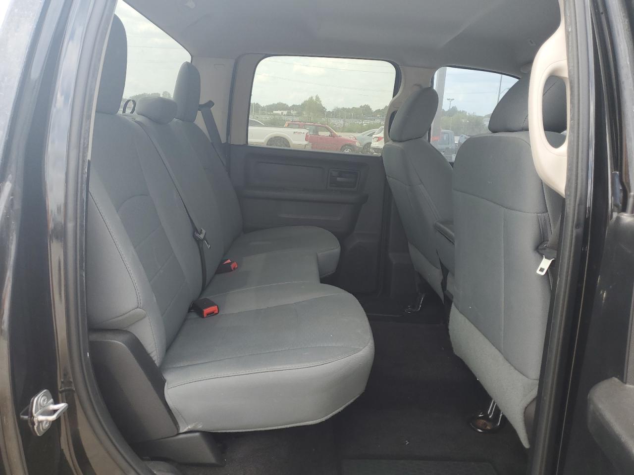 2017 Ram 1500 St VIN: 3C6RR7KT0HG746833 Lot: 66898774