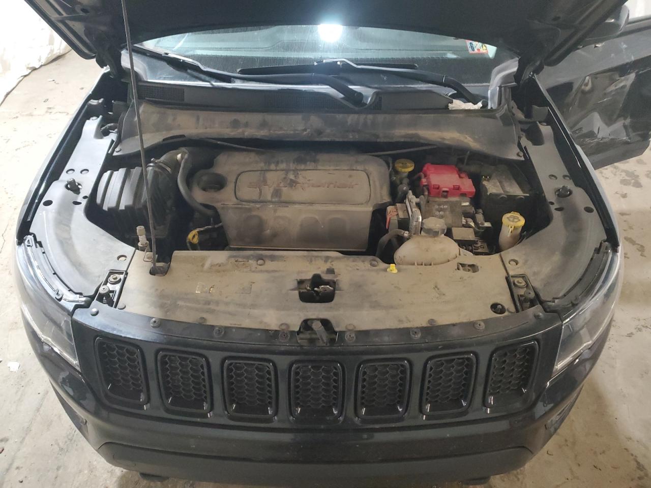 2019 Jeep Compass Sport VIN: 3C4NJDAB4KT846969 Lot: 68332154