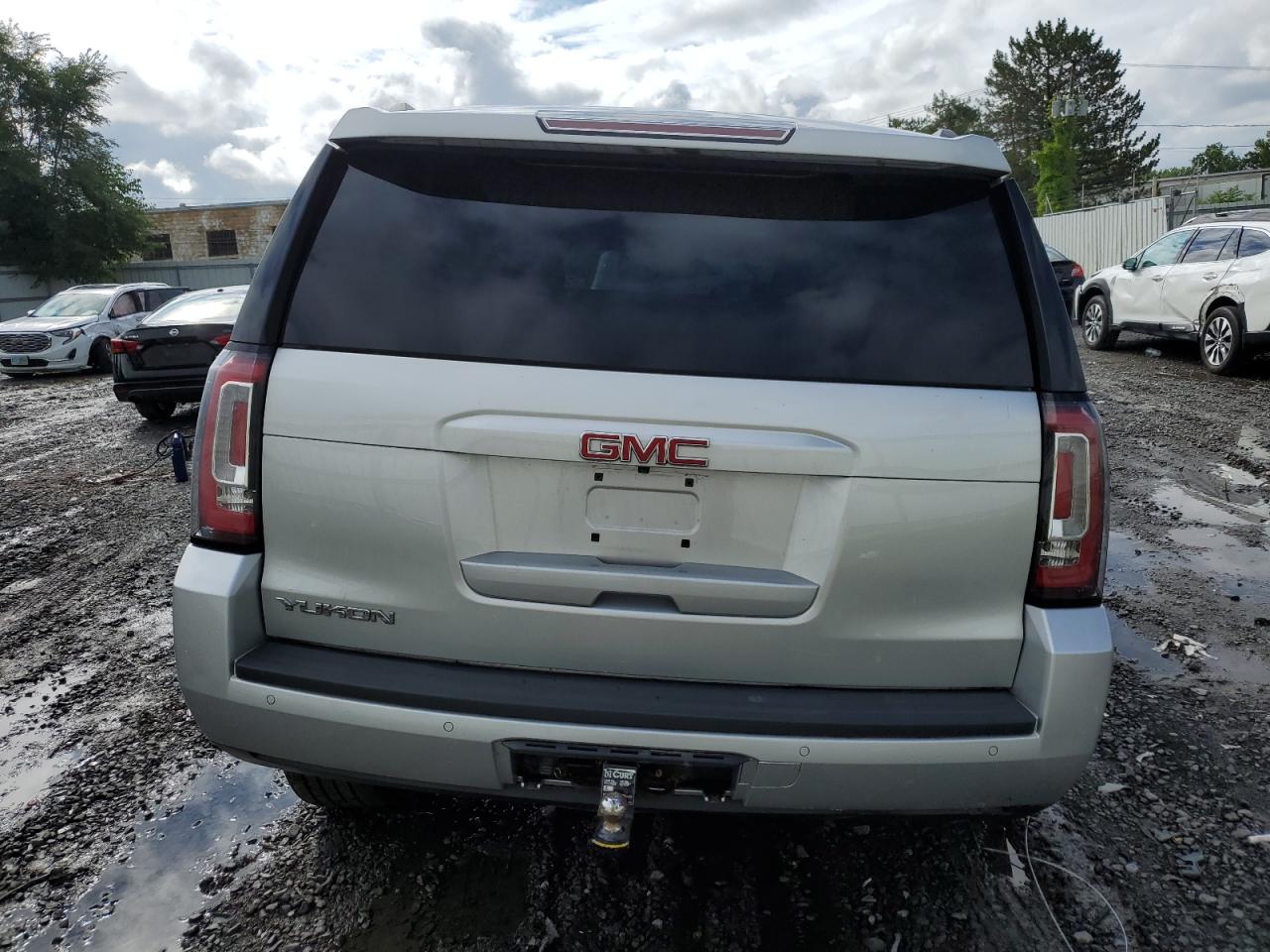 2015 GMC Yukon Slt VIN: 1GKS2BKC9FR518381 Lot: 66352864