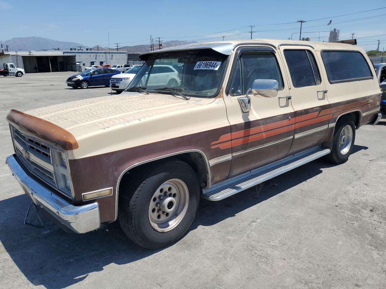 1GNGR26NXJF198787 1988 Chevrolet Suburban R20