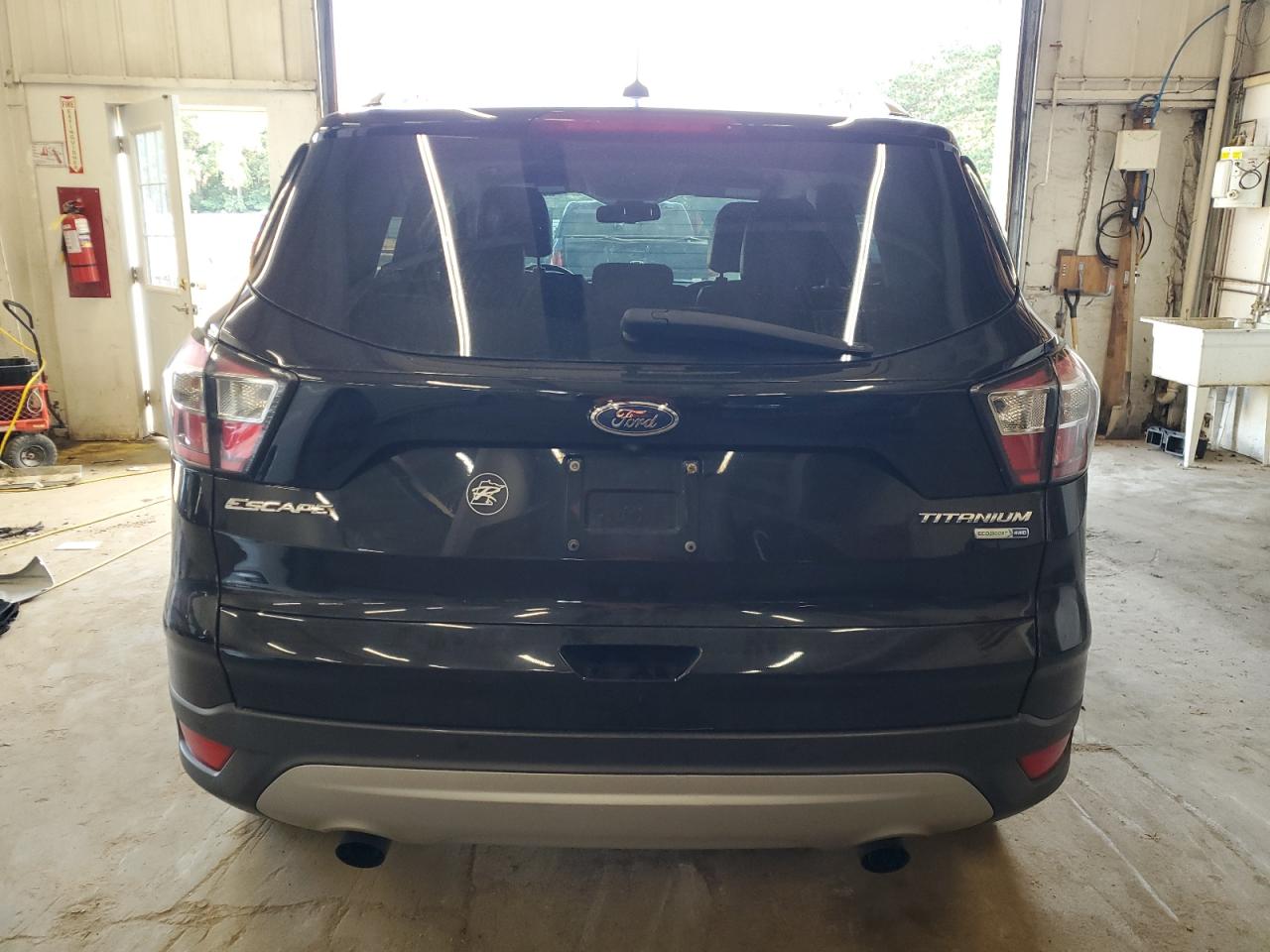 1FMCU9JD9HUA48491 2017 Ford Escape Titanium