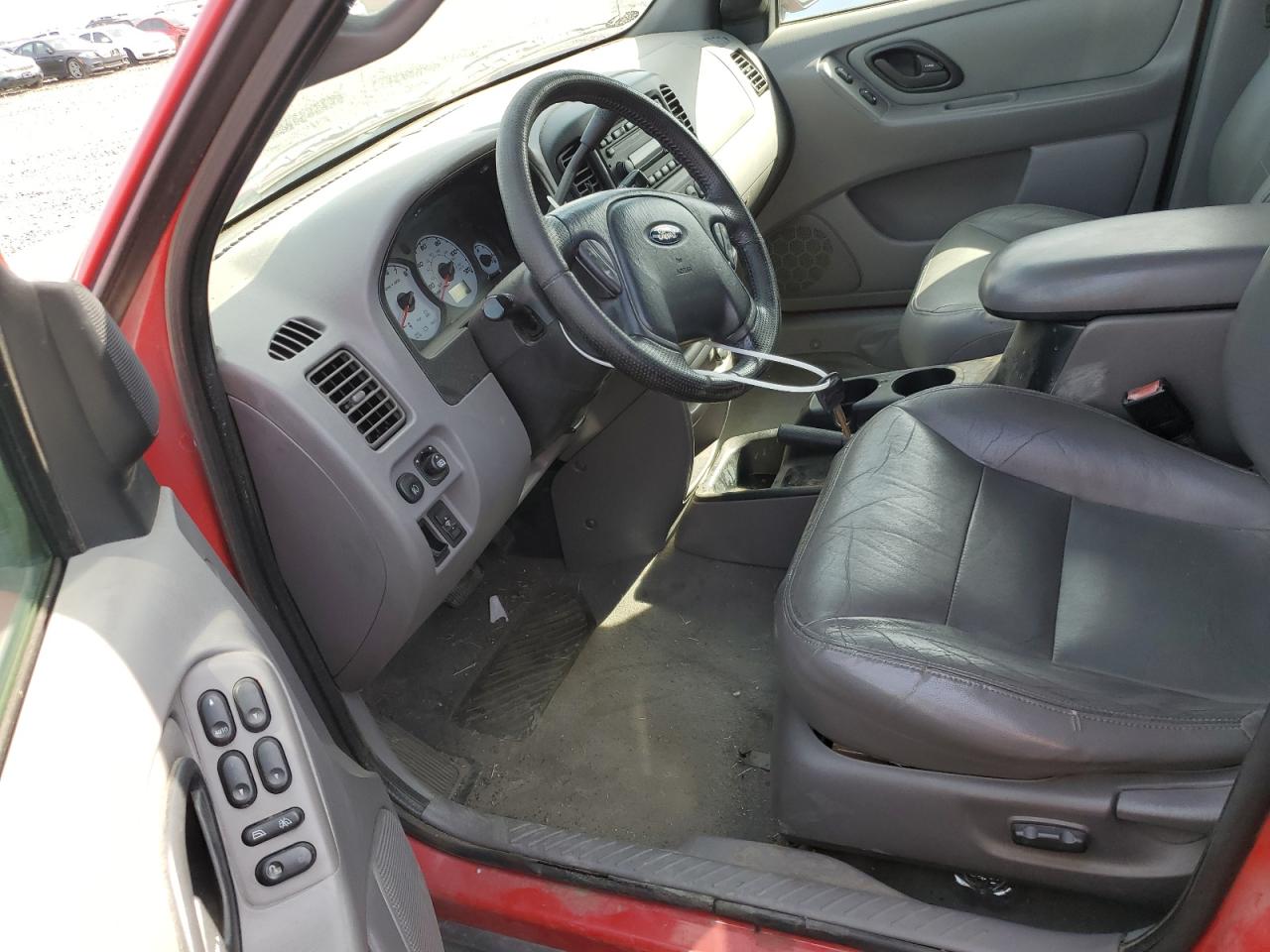 2002 Ford Escape Xlt VIN: 1FMYU04132KB86923 Lot: 68124164