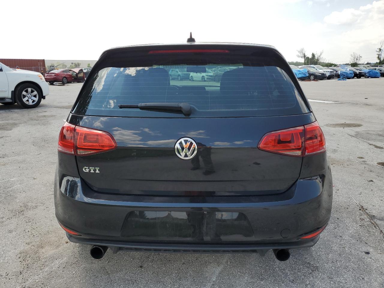 2015 Volkswagen Gti VIN: 3VW4T7AU8FM070786 Lot: 67271974