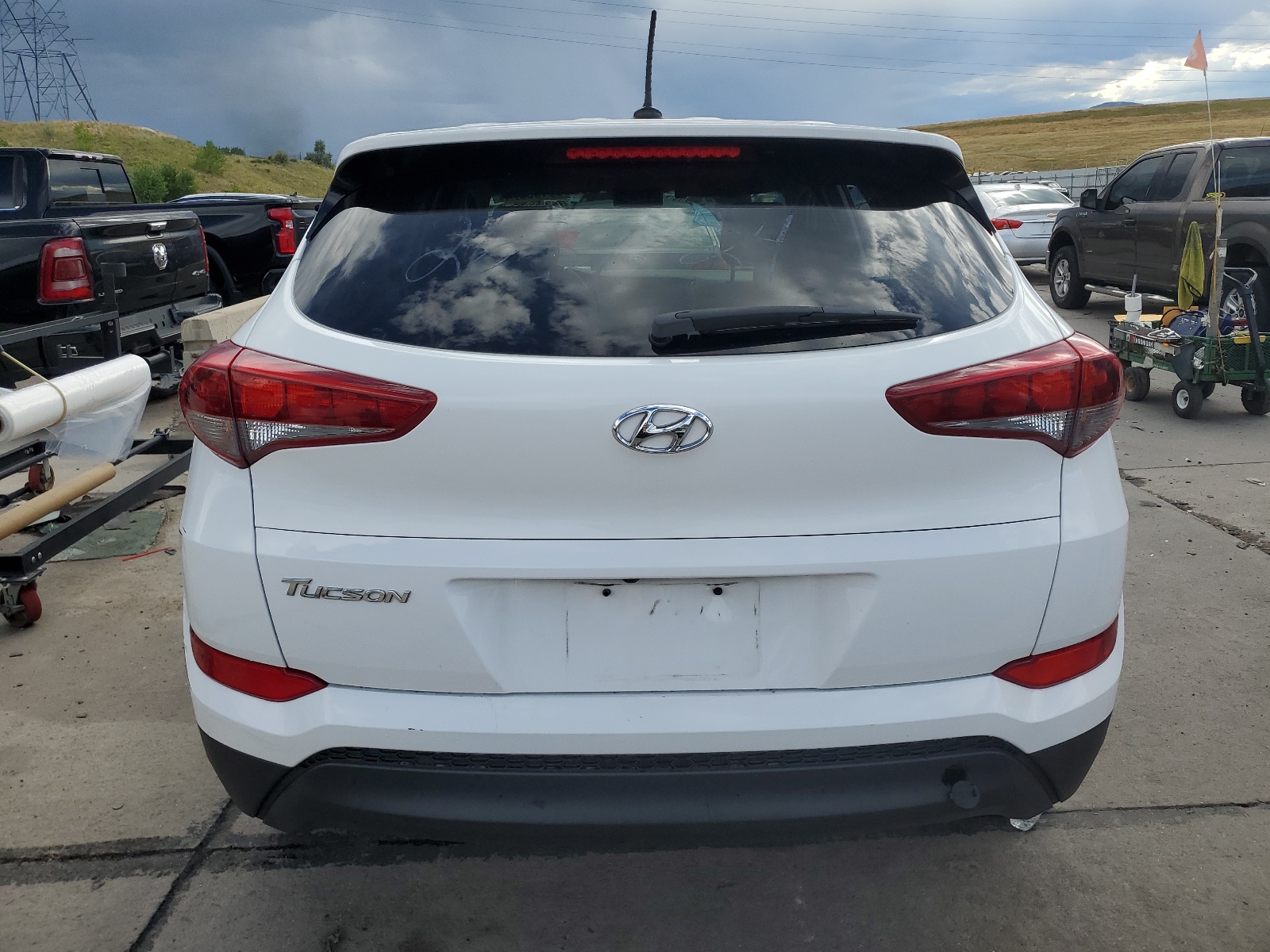 KM8J23A42HU378449 2017 Hyundai Tucson Se