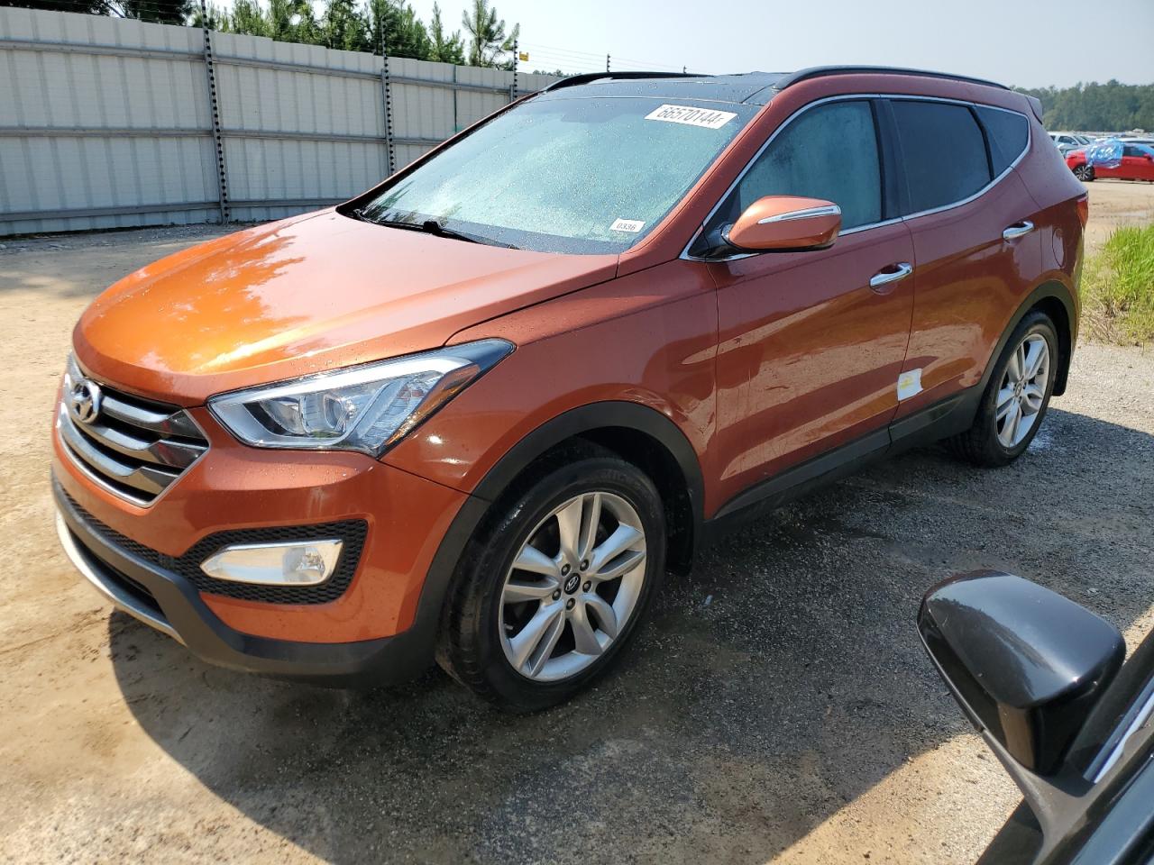 5XYZW4LA0GG319467 2016 HYUNDAI SANTA FE - Image 1