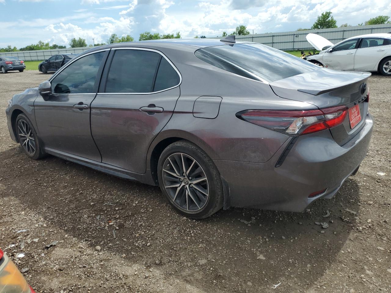 4T1G11AK5PU123485 2023 TOYOTA CAMRY - Image 2