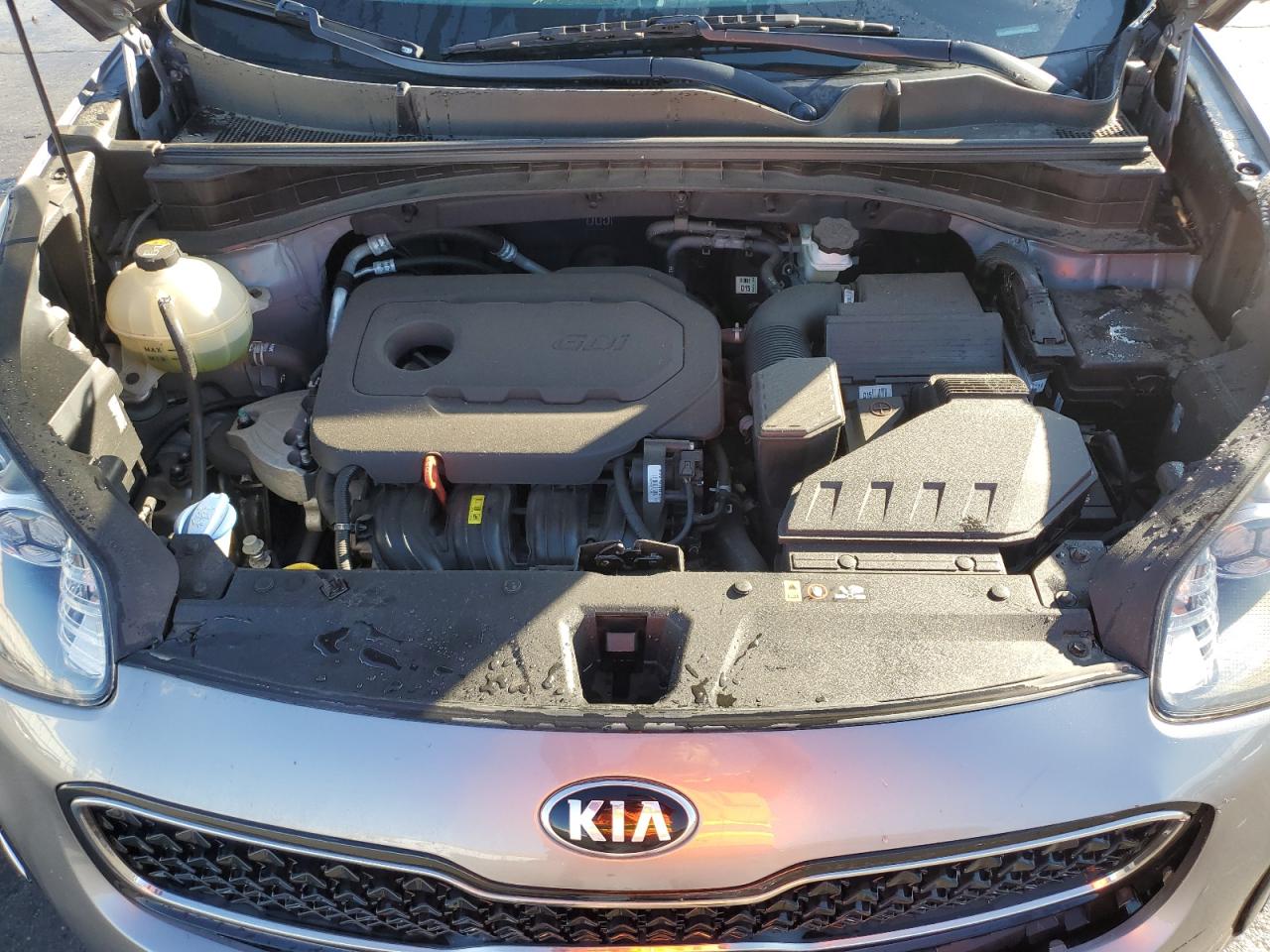 KNDPMCAC0J7427216 2018 Kia Sportage Lx