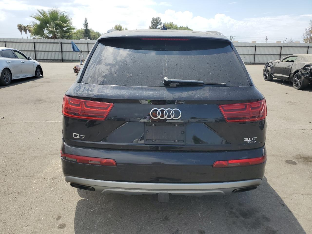 2017 Audi Q7 Premium Plus VIN: WA1LAAF75HD001485 Lot: 65750894