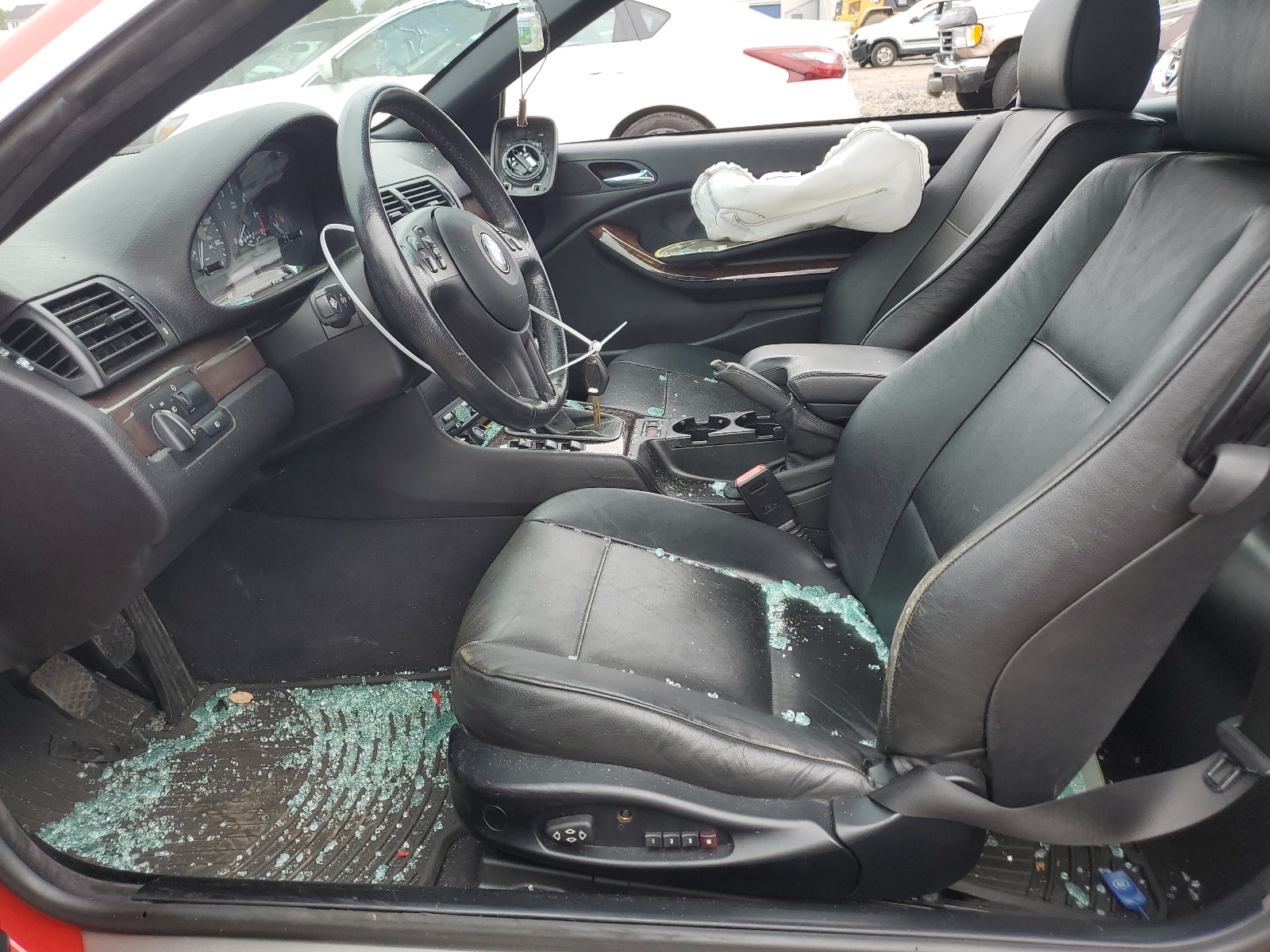 WBABS33441JY41640 2001 BMW 325 Ci