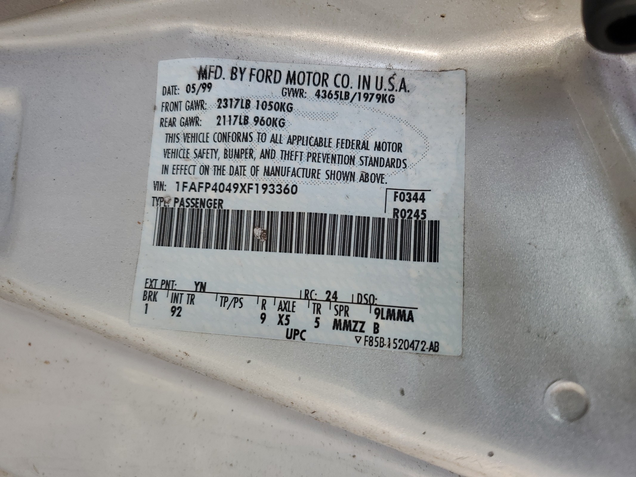 1FAFP4049XF193360 1999 Ford Mustang