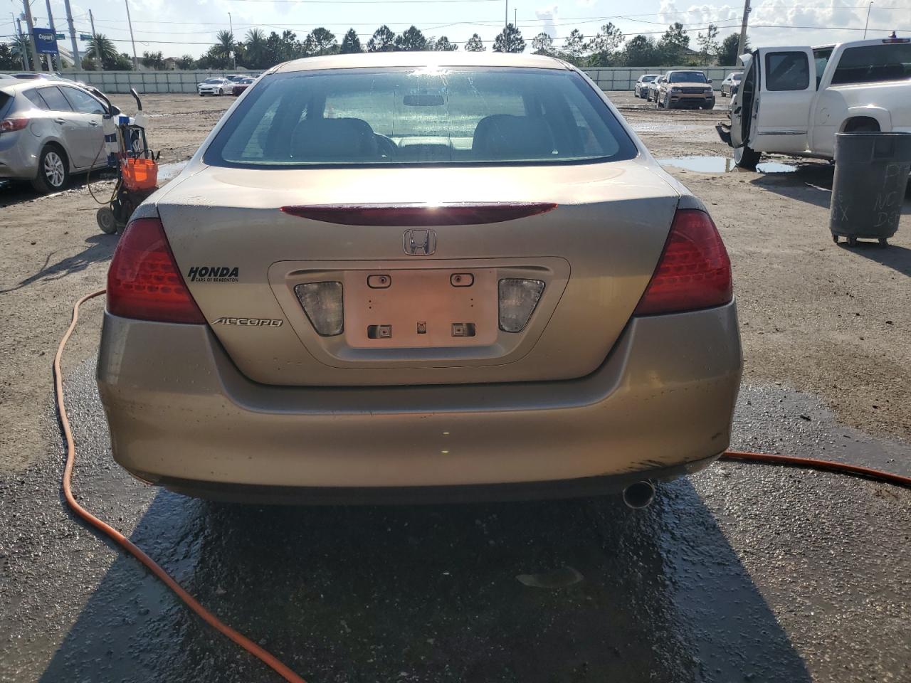 2006 Honda Accord Lx VIN: 3HGCM56456G700935 Lot: 66522974