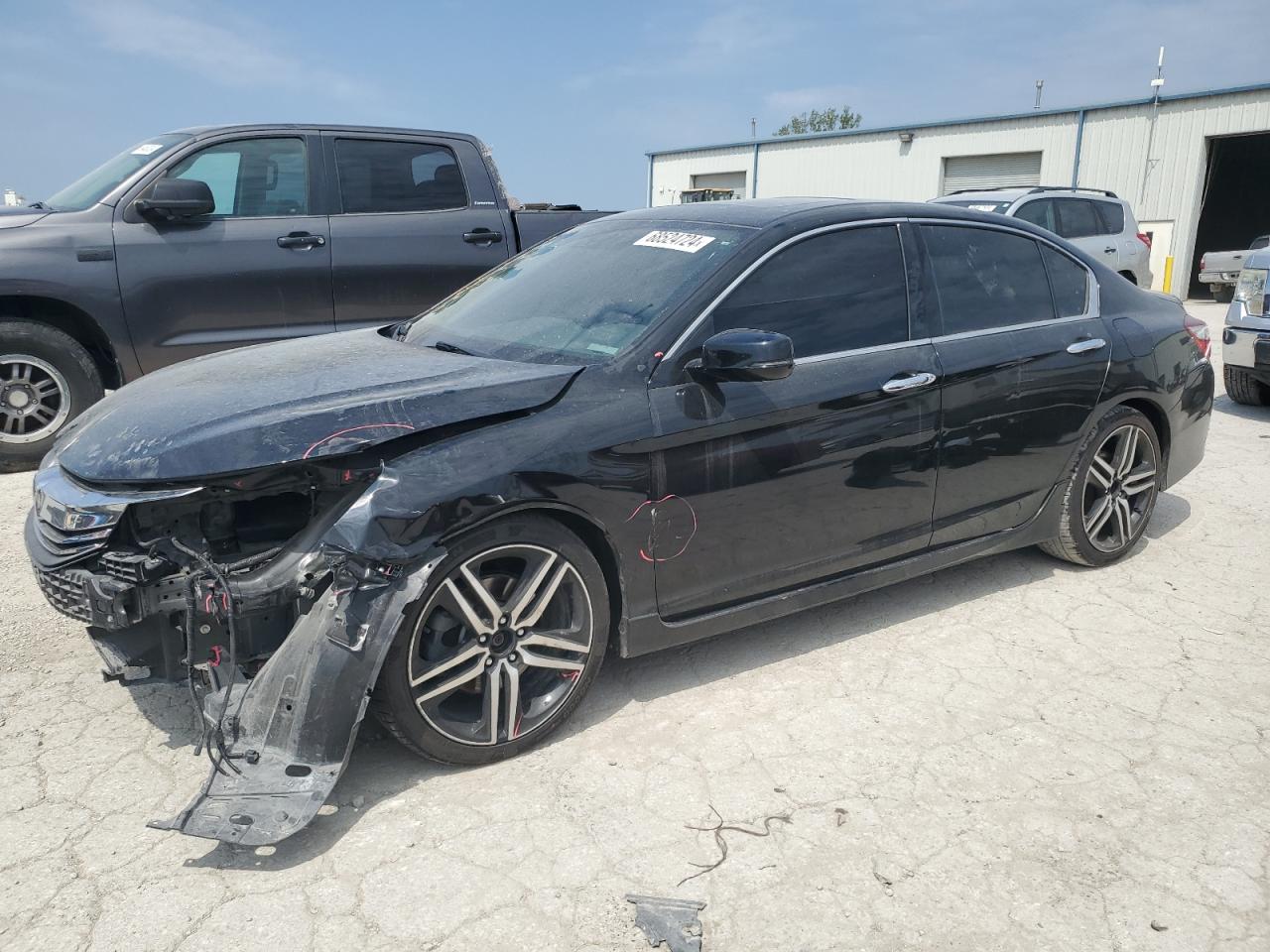1HGCR3F97HA042831 HONDA ACCORD 2017