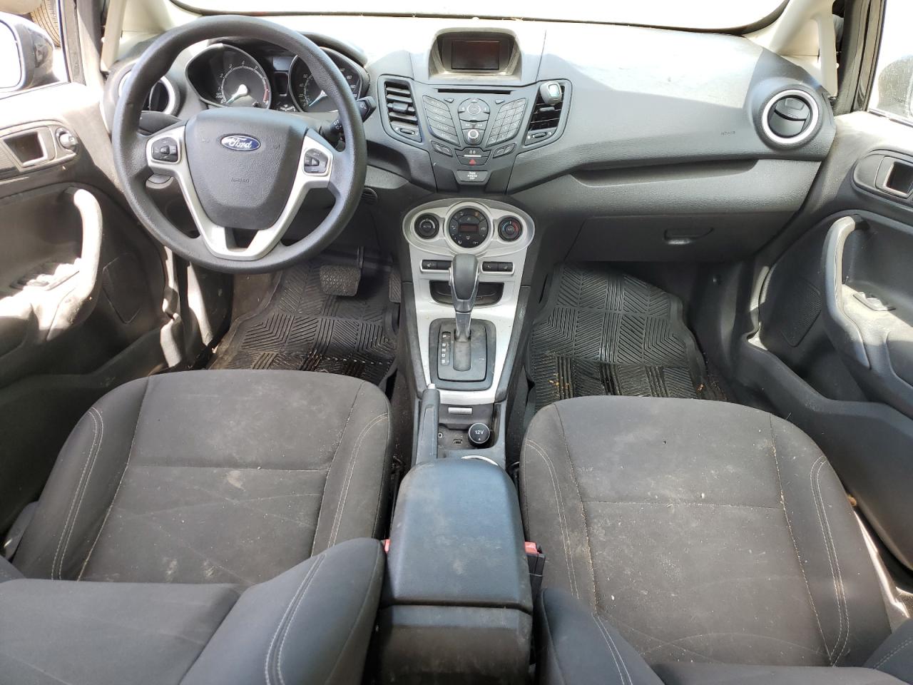 3FADP4BJ0JM110917 2018 Ford Fiesta Se