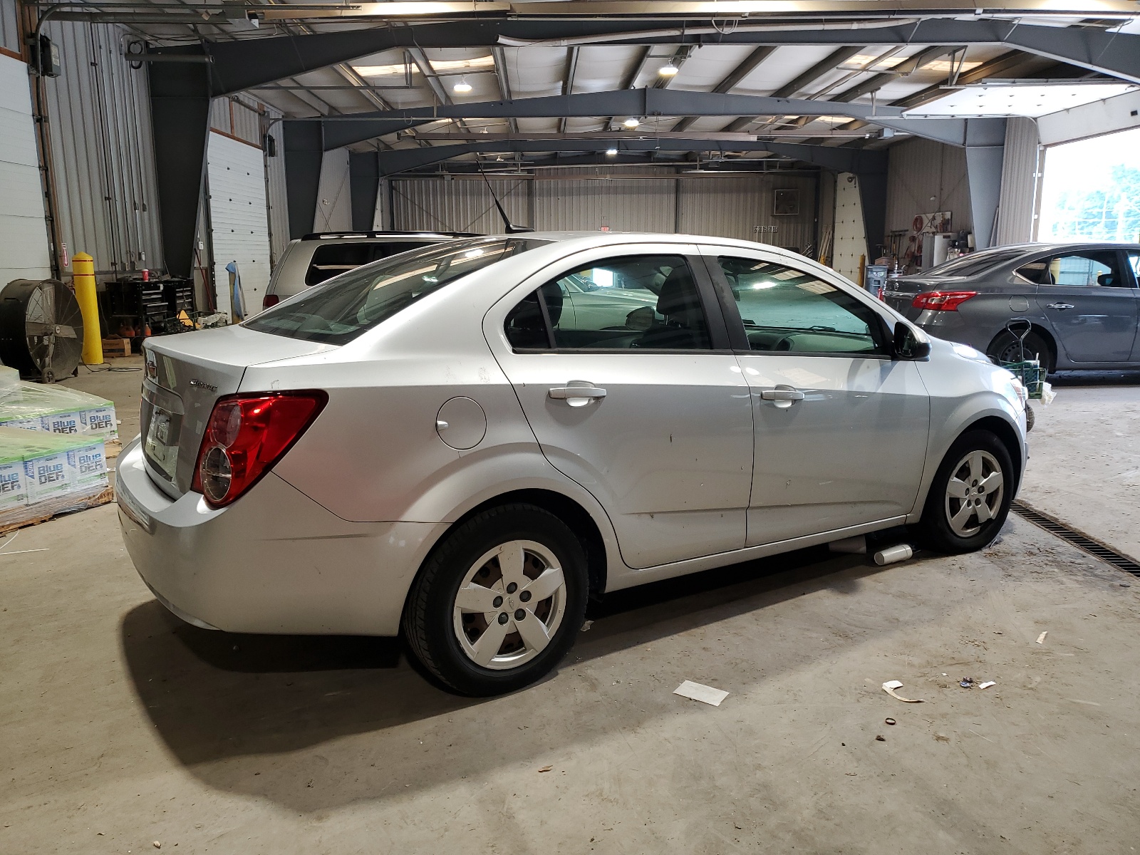 2013 Chevrolet Sonic Ls vin: 1G1JA5SG8D4246102