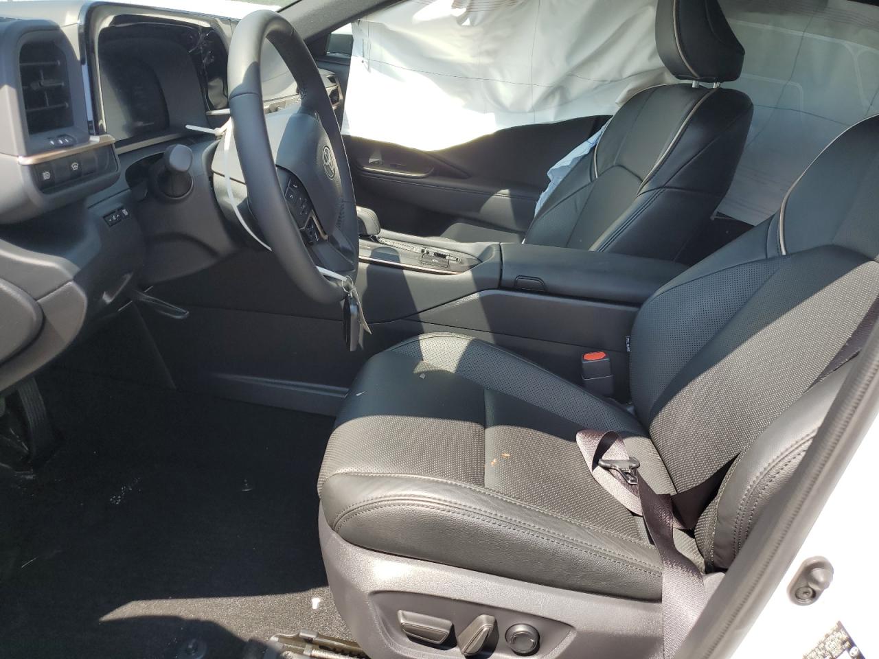 2023 Toyota Crown Xle VIN: JTDAAAAF5P3008114 Lot: 69409784