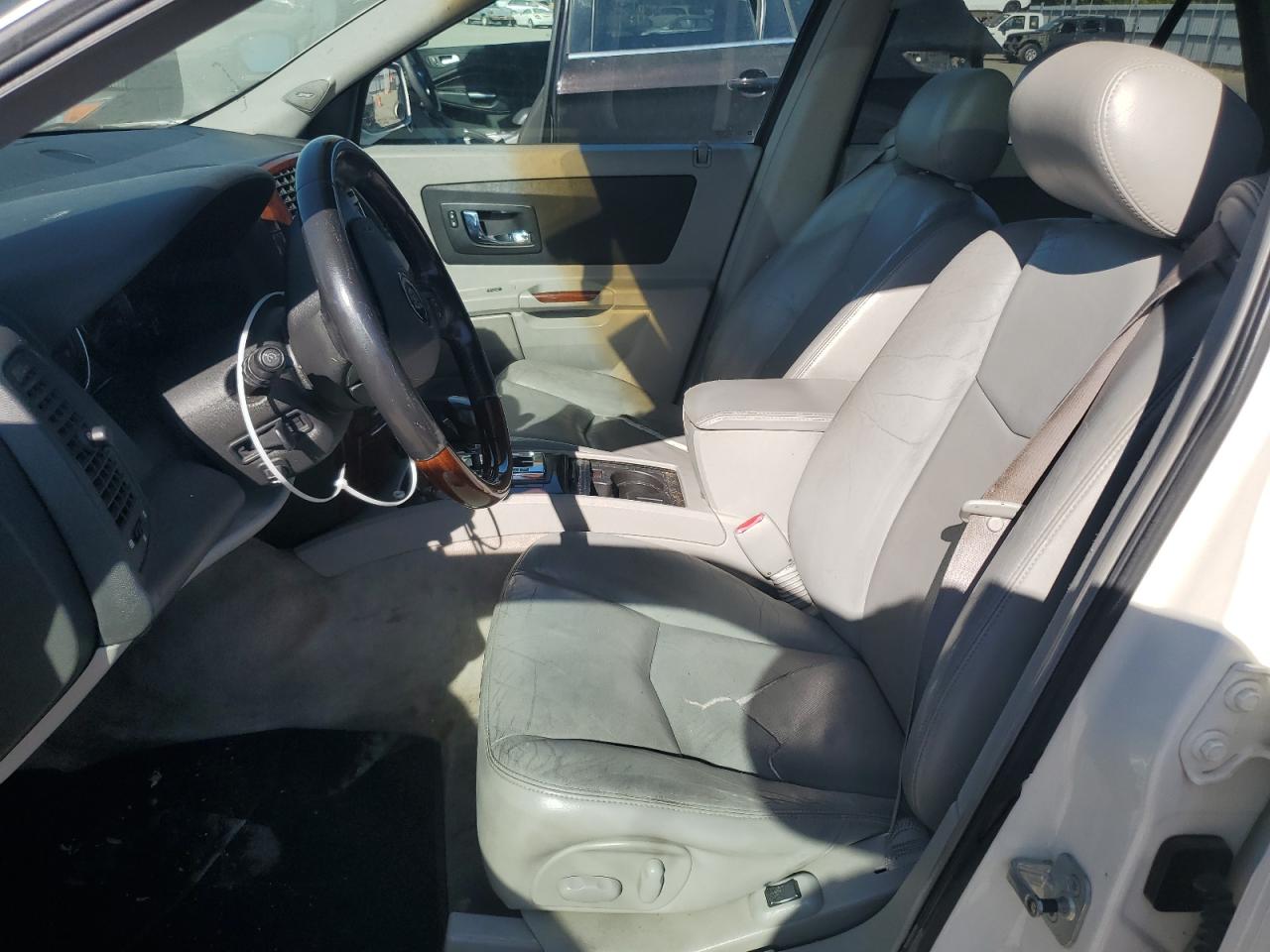 2005 Cadillac Srx VIN: 1GYEE637350143447 Lot: 67392184