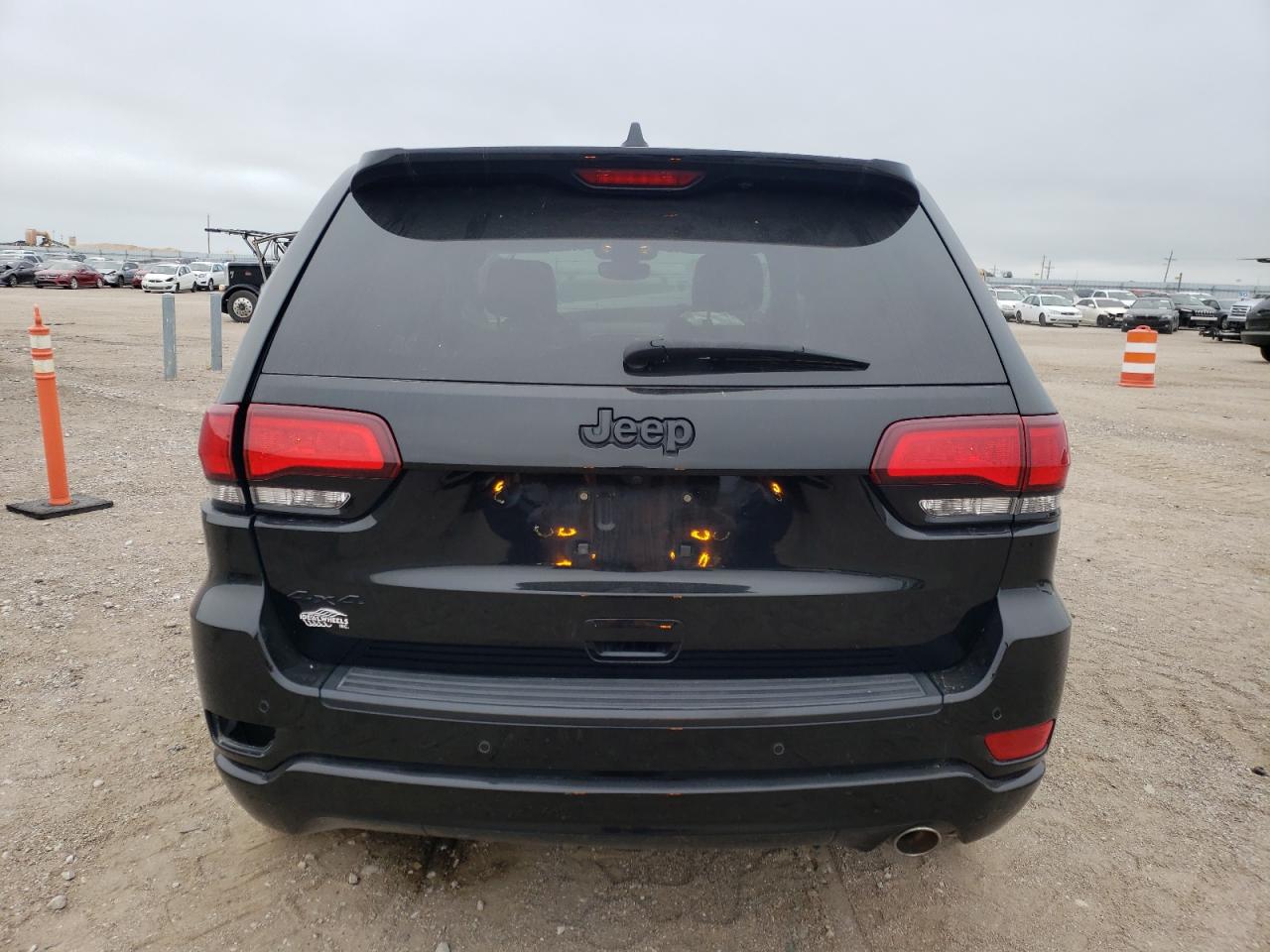 1C4RJFAG9KC678170 2019 Jeep Grand Cherokee Laredo