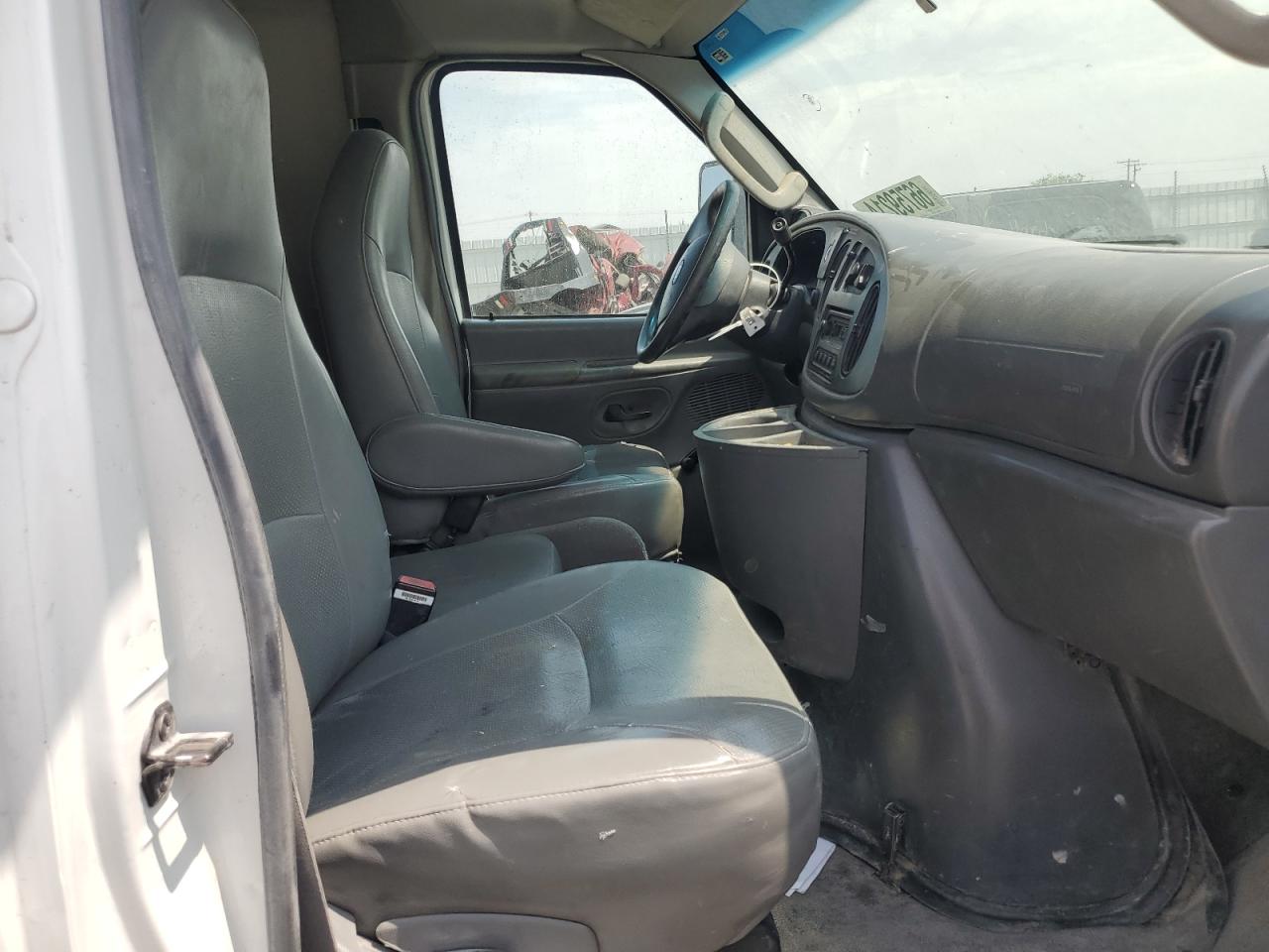 2006 Ford Econoline E450 Super Duty Cutaway Van VIN: 1FDXE45S96DA56954 Lot: 66759214