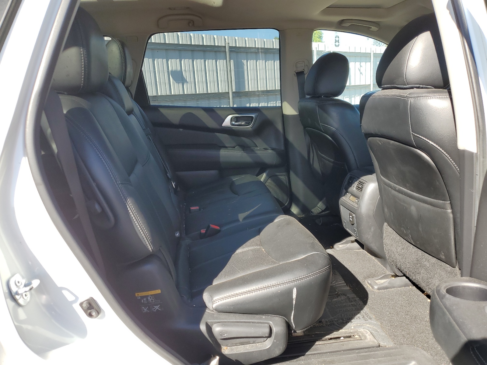 5N1AR2MM1FC652275 2015 Nissan Pathfinder S