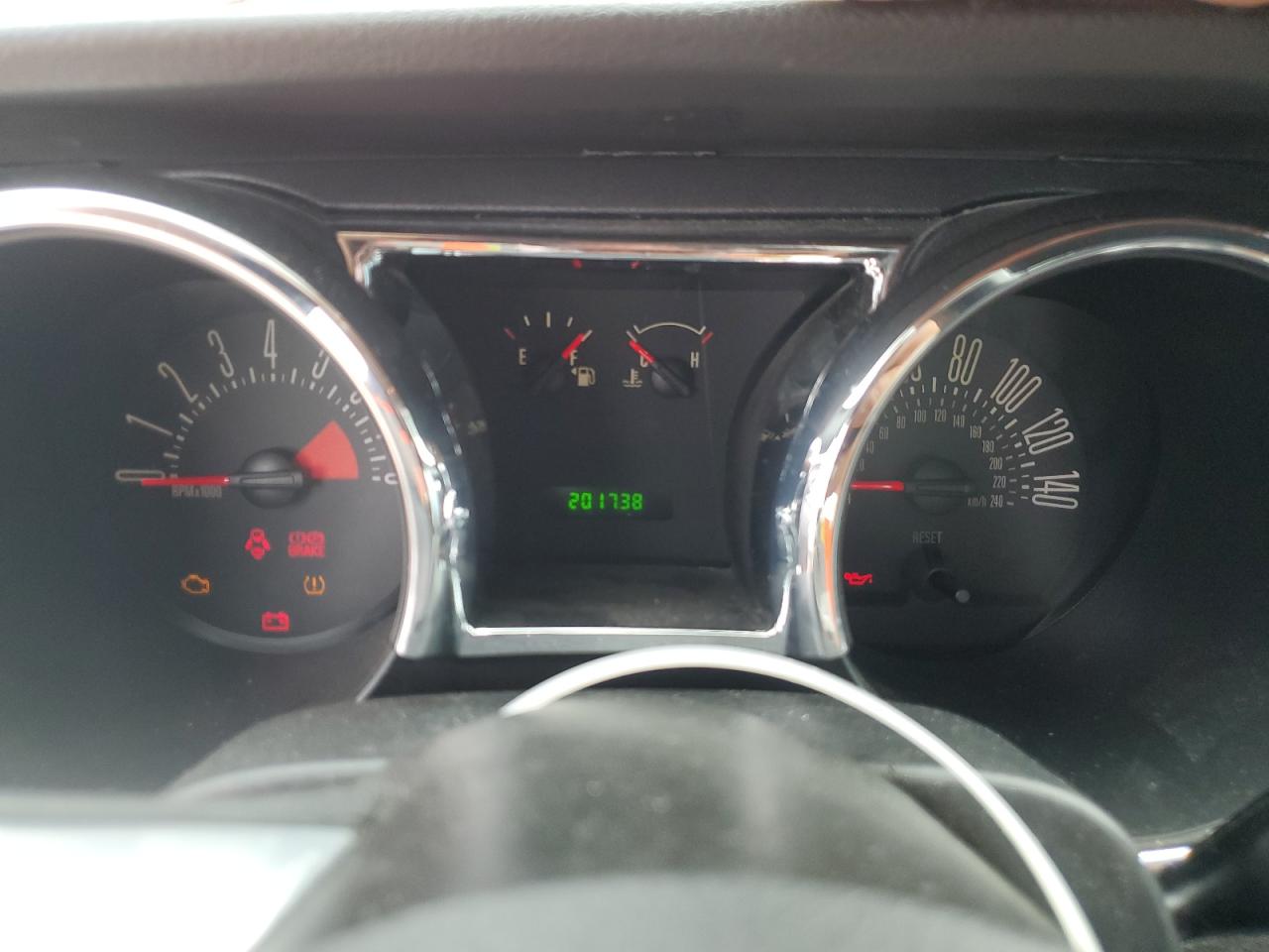 2008 Ford Mustang - Image 9