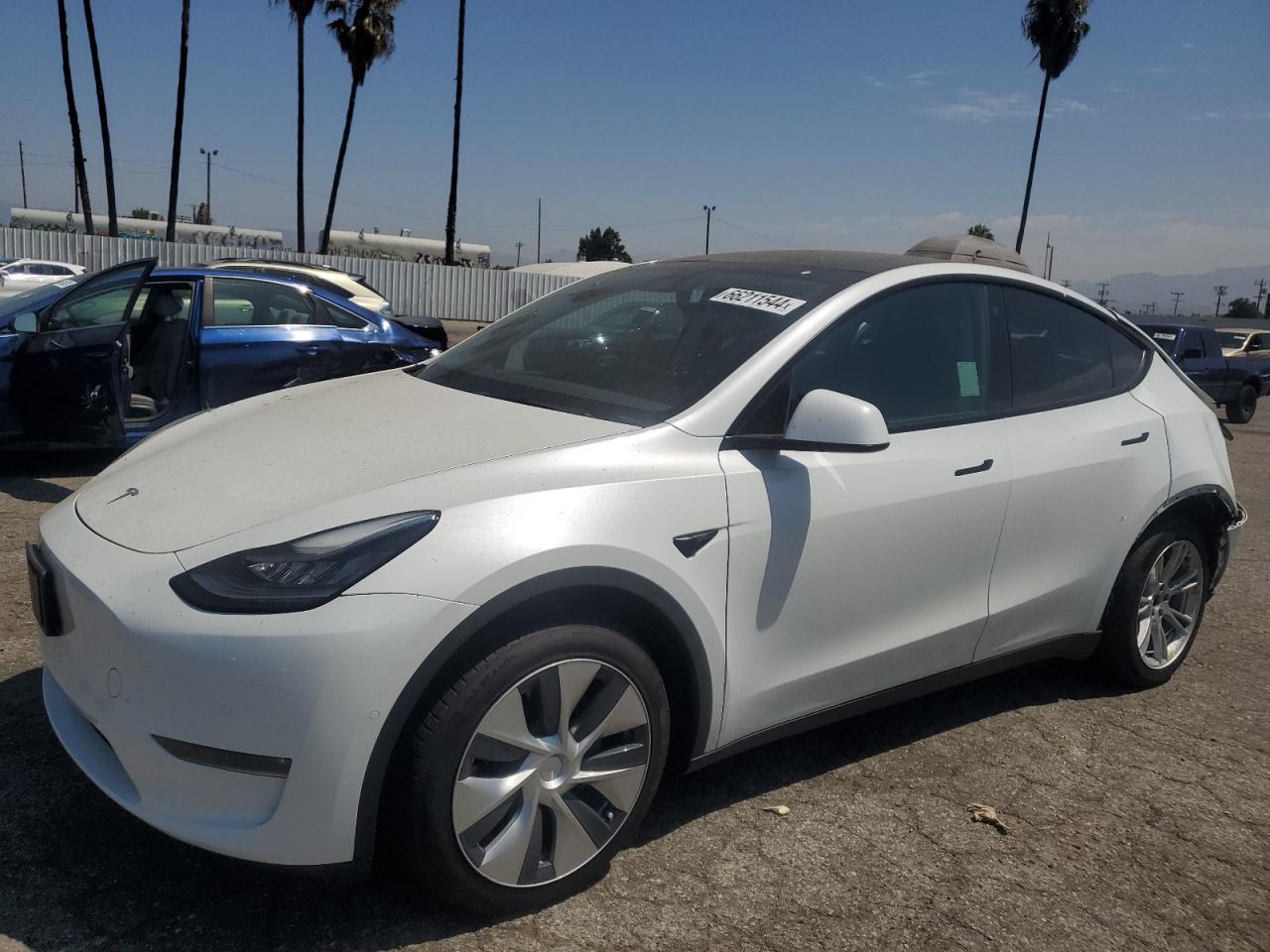 5YJYGDEEXMF092137 2021 TESLA MODEL Y - Image 1