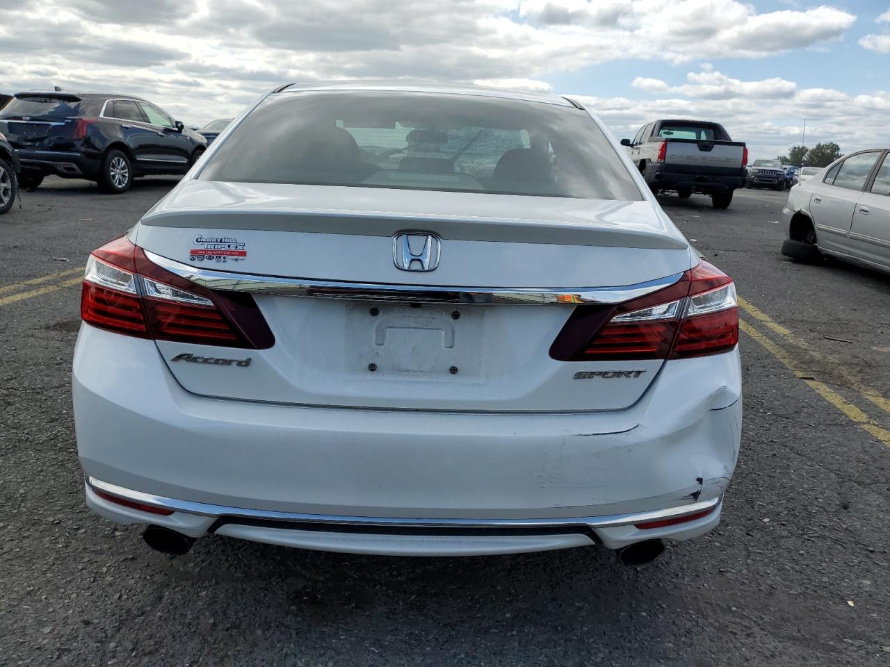 2017 Honda Accord Sport VIN: 1HGCR2F52HA017276 Lot: 68226984