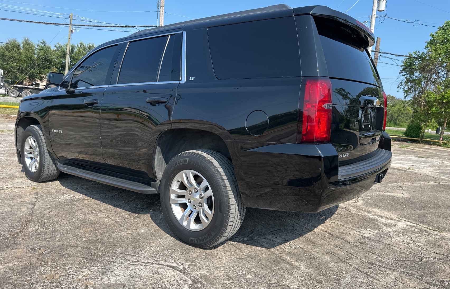 2018 Chevrolet Tahoe C1500 Lt vin: 1GNSCBKC9JR113968