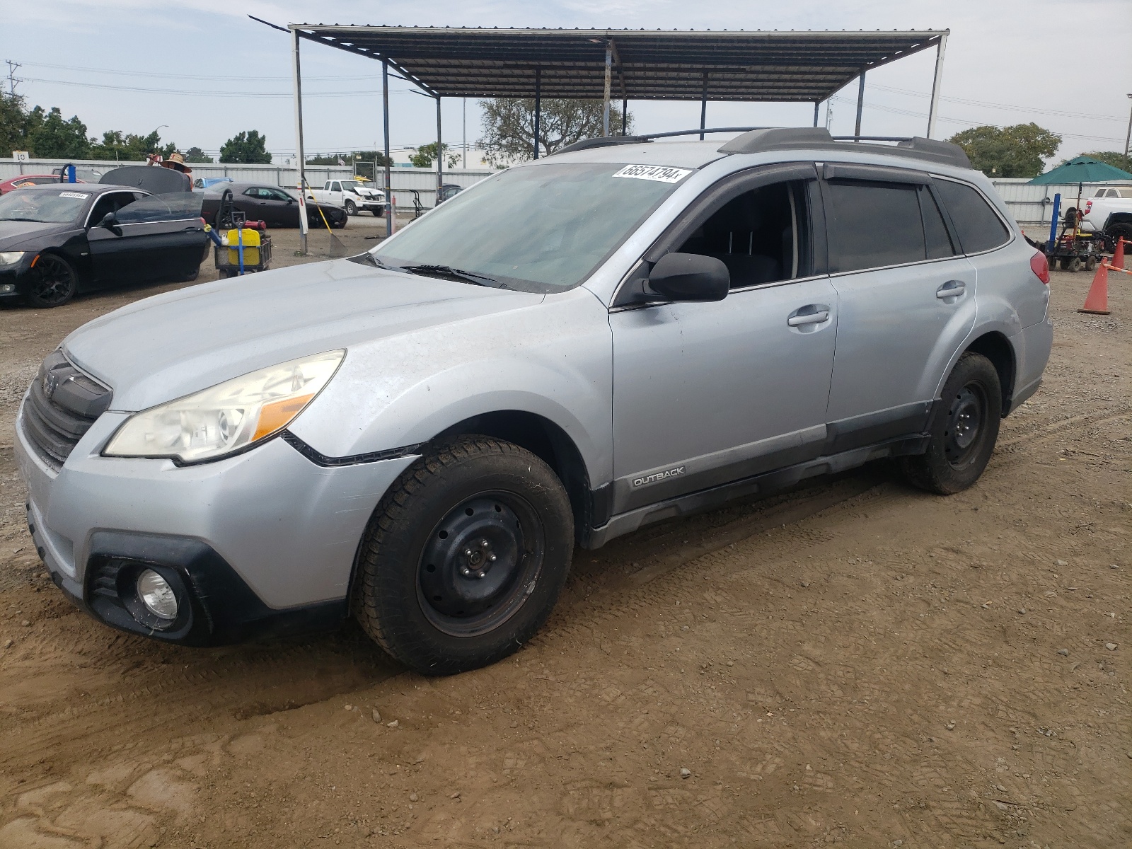 2014 Subaru Outback 2.5I vin: 4S4BRBAC7E3211118