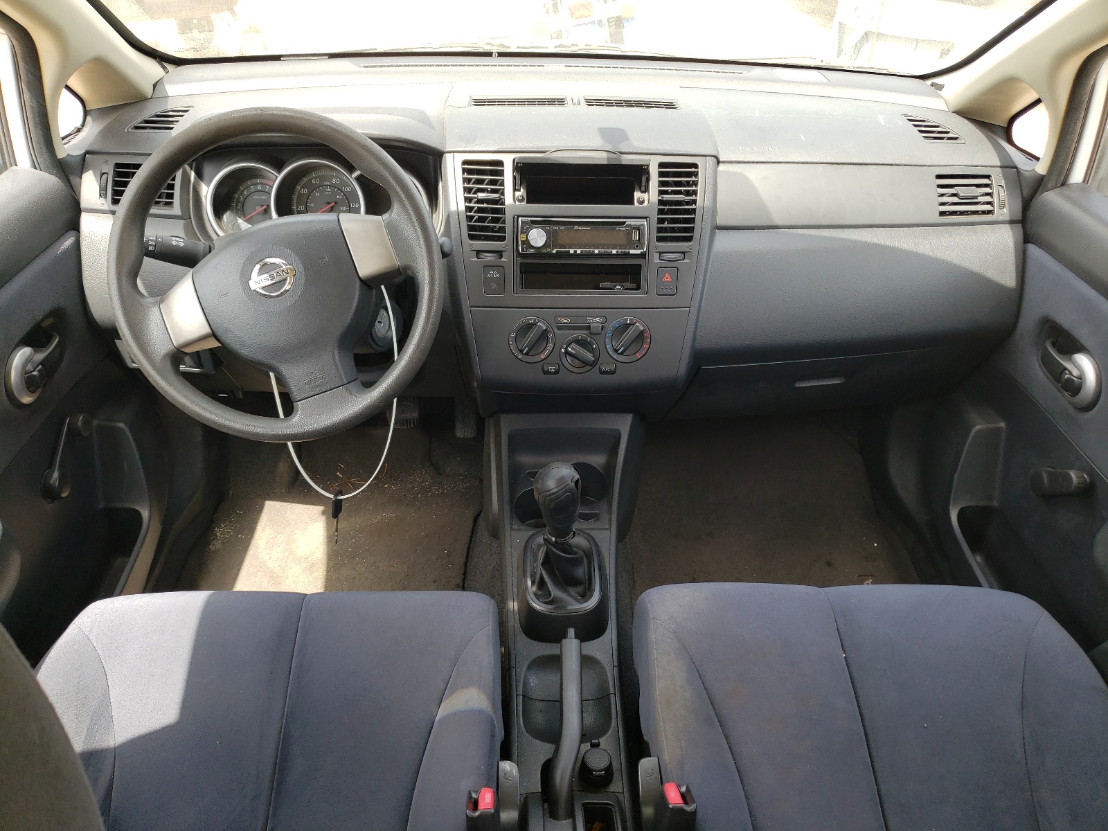 3N1CC1AP5BL442996 2011 Nissan Versa S