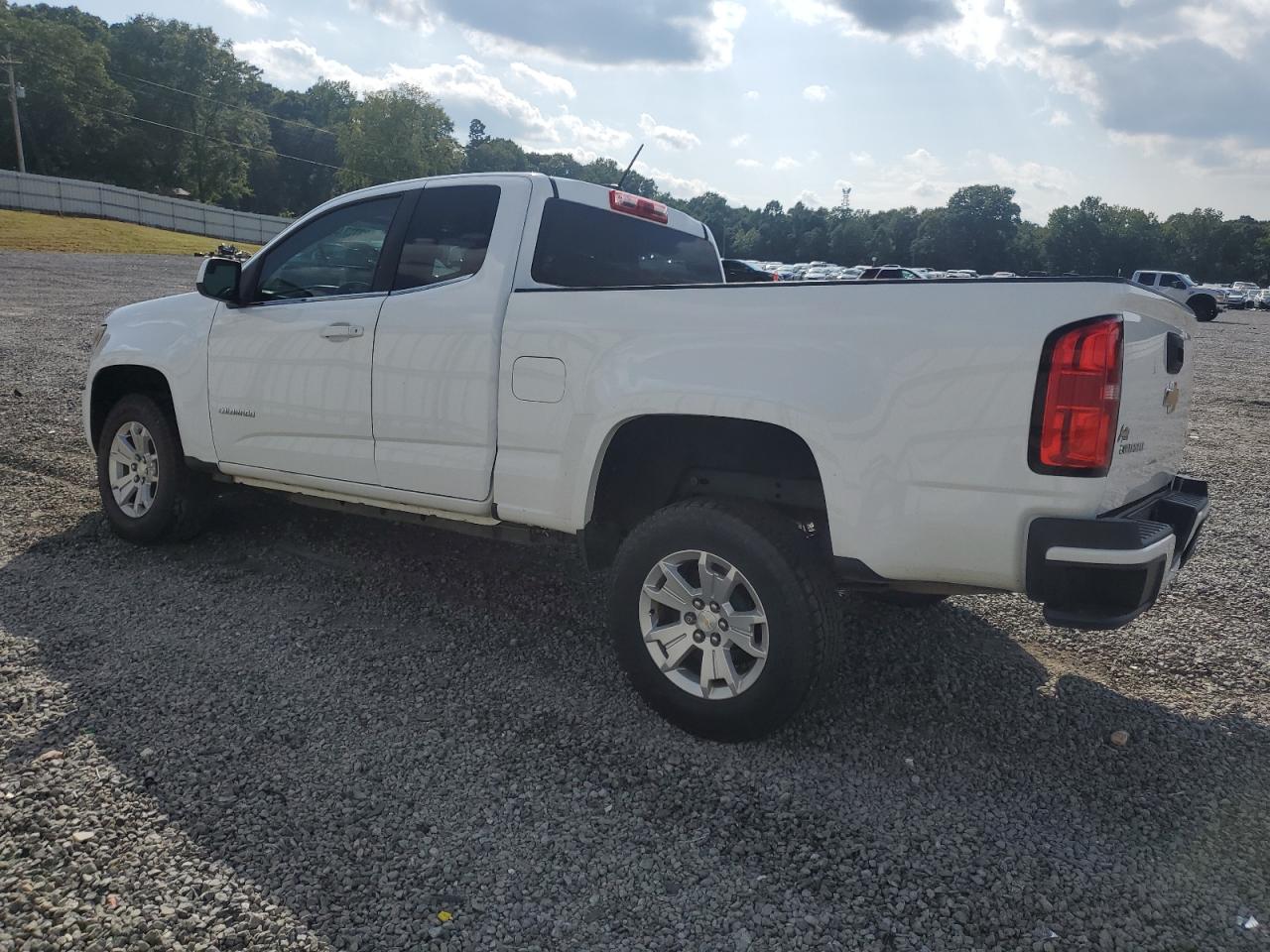 2017 Chevrolet Colorado - Image 2